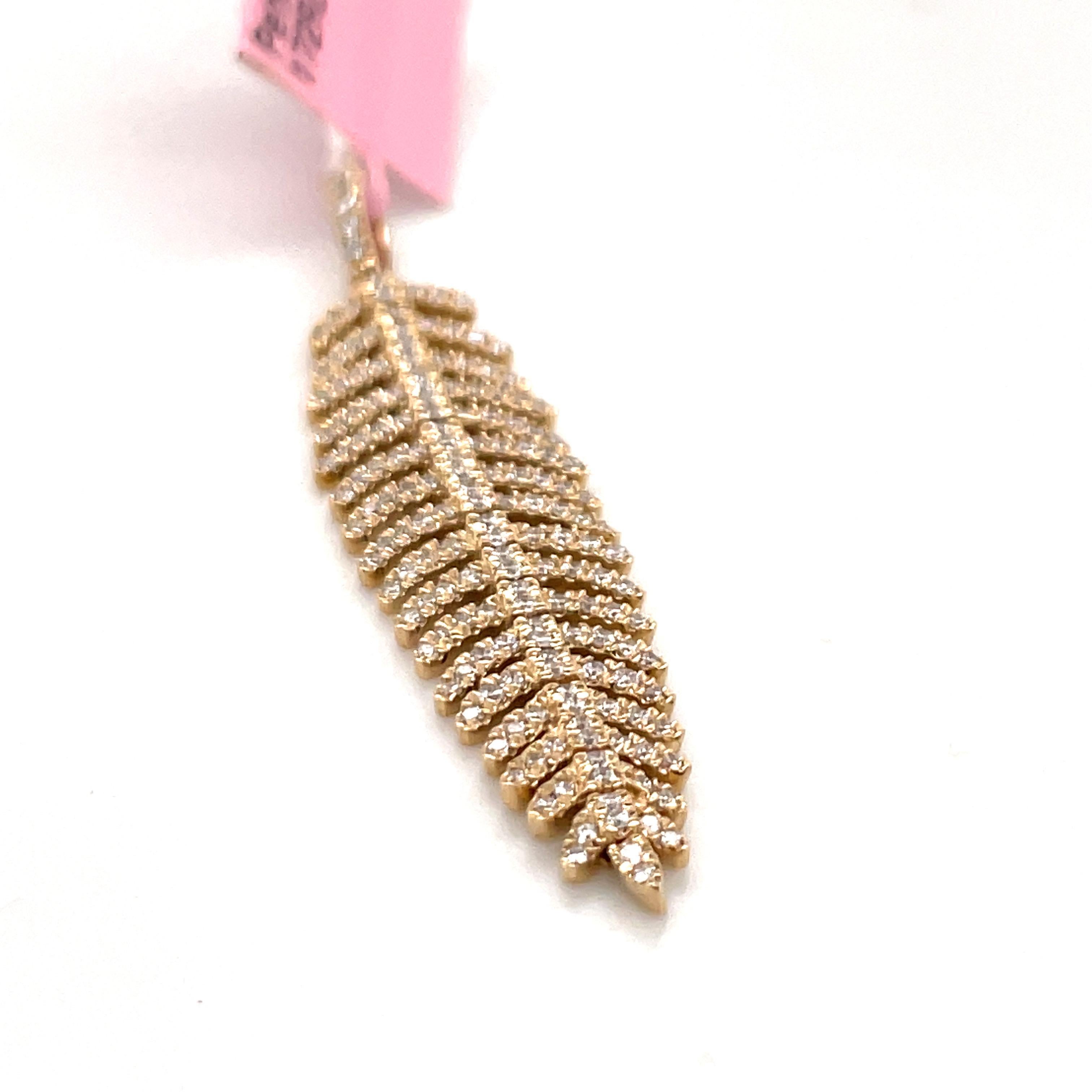 14 Karat Yellow Gold Diamond Feather Flexible Pendant 0.58 Carats In New Condition For Sale In New York, NY
