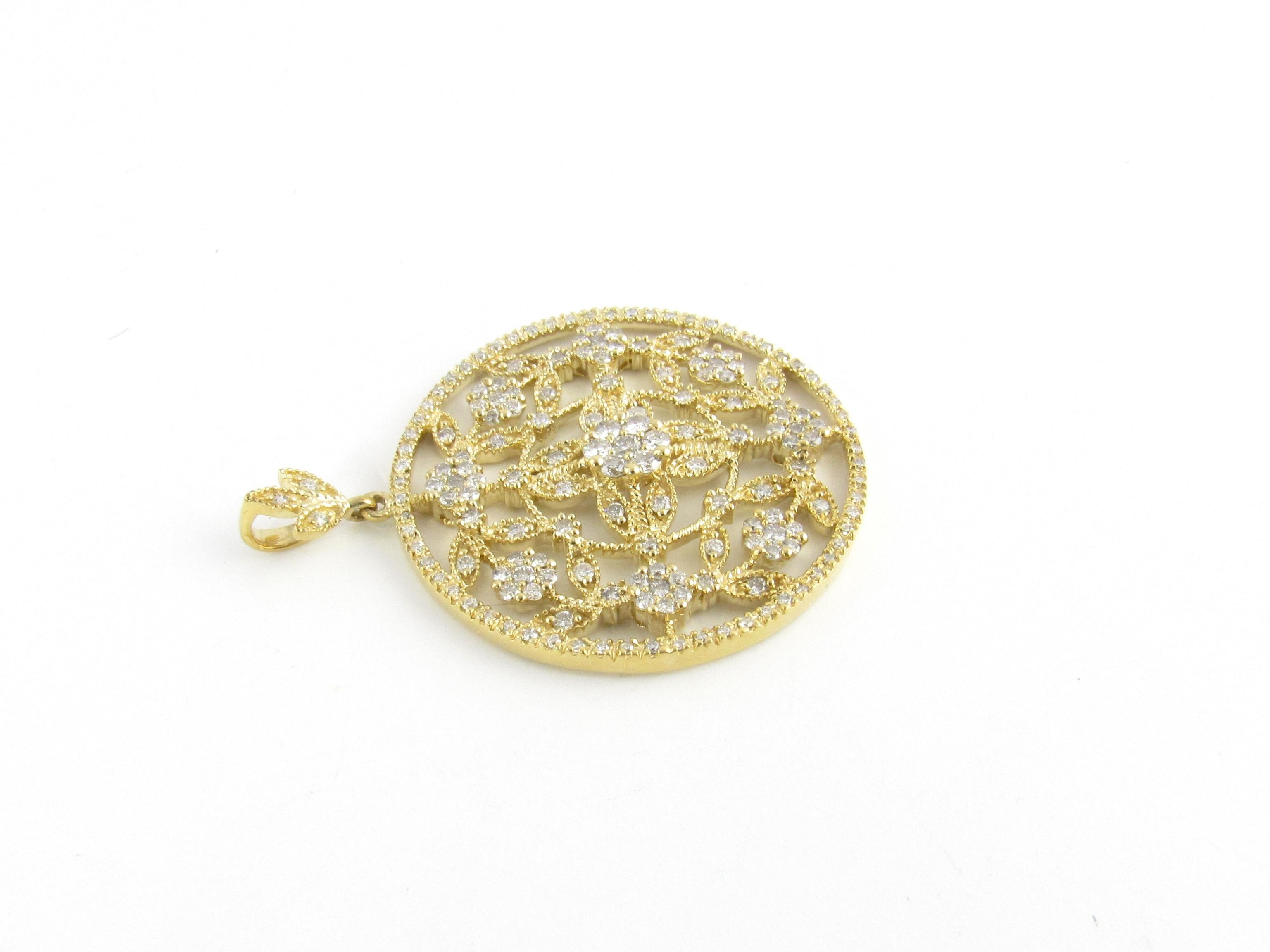 14 Karat Yellow Gold Diamond Floral Round Pendant In Good Condition For Sale In Washington Depot, CT