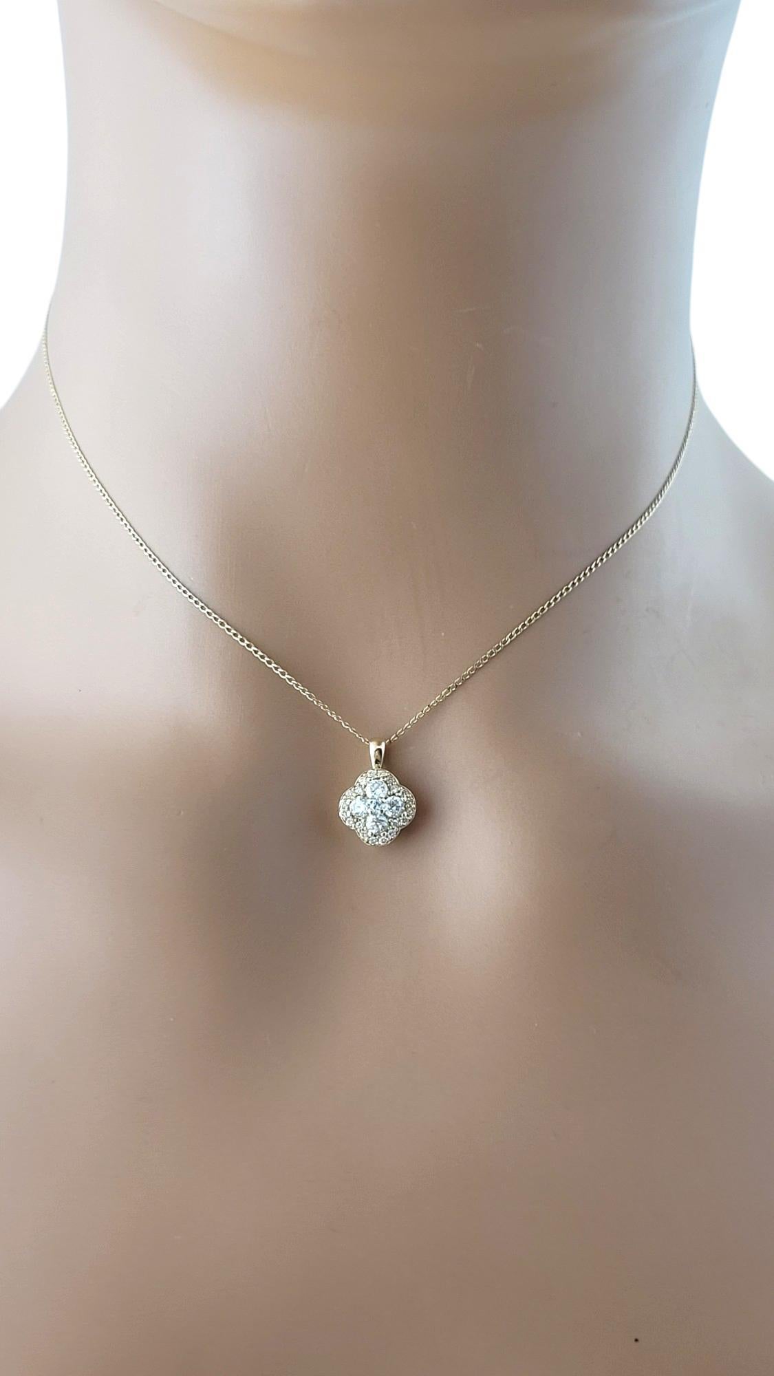 Pendentif fleur en or jaune 14 carats et diamants n° 17707 en vente 2