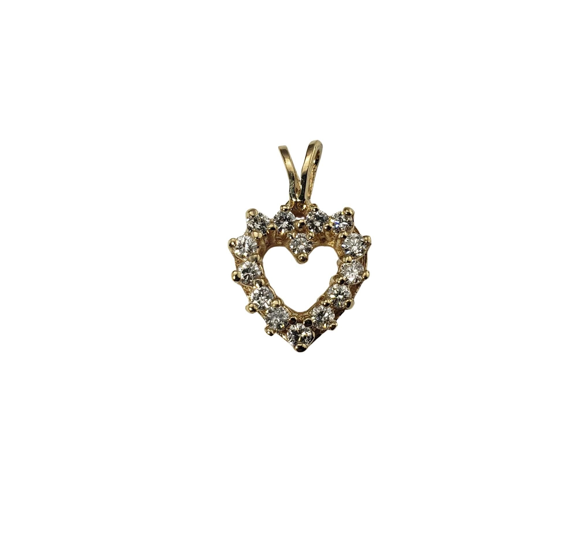 14 Karat Yellow Gold Diamond Heart Pendant For Sale 1