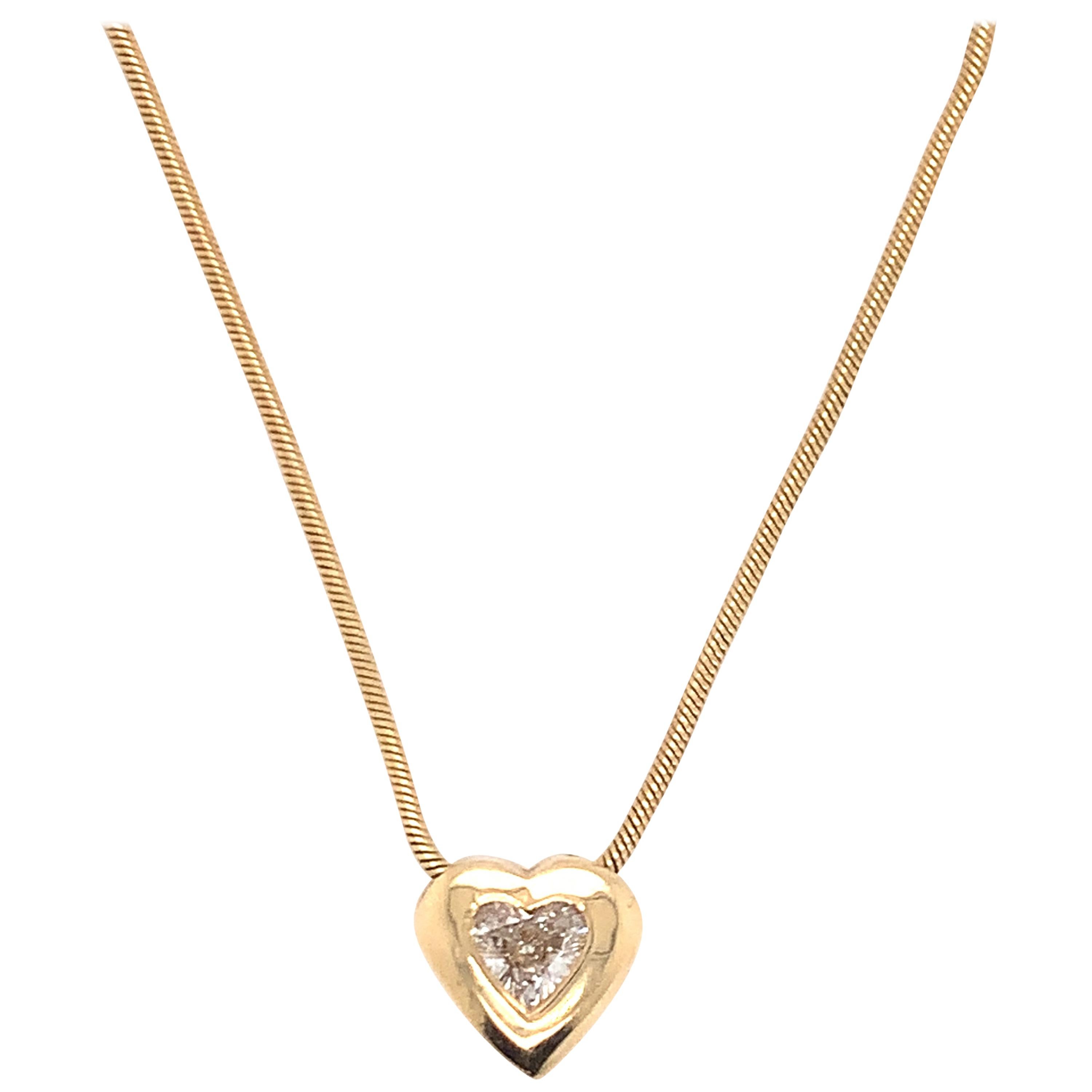 14 Karat Yellow Gold Diamond Heart Pendant Necklace For Sale