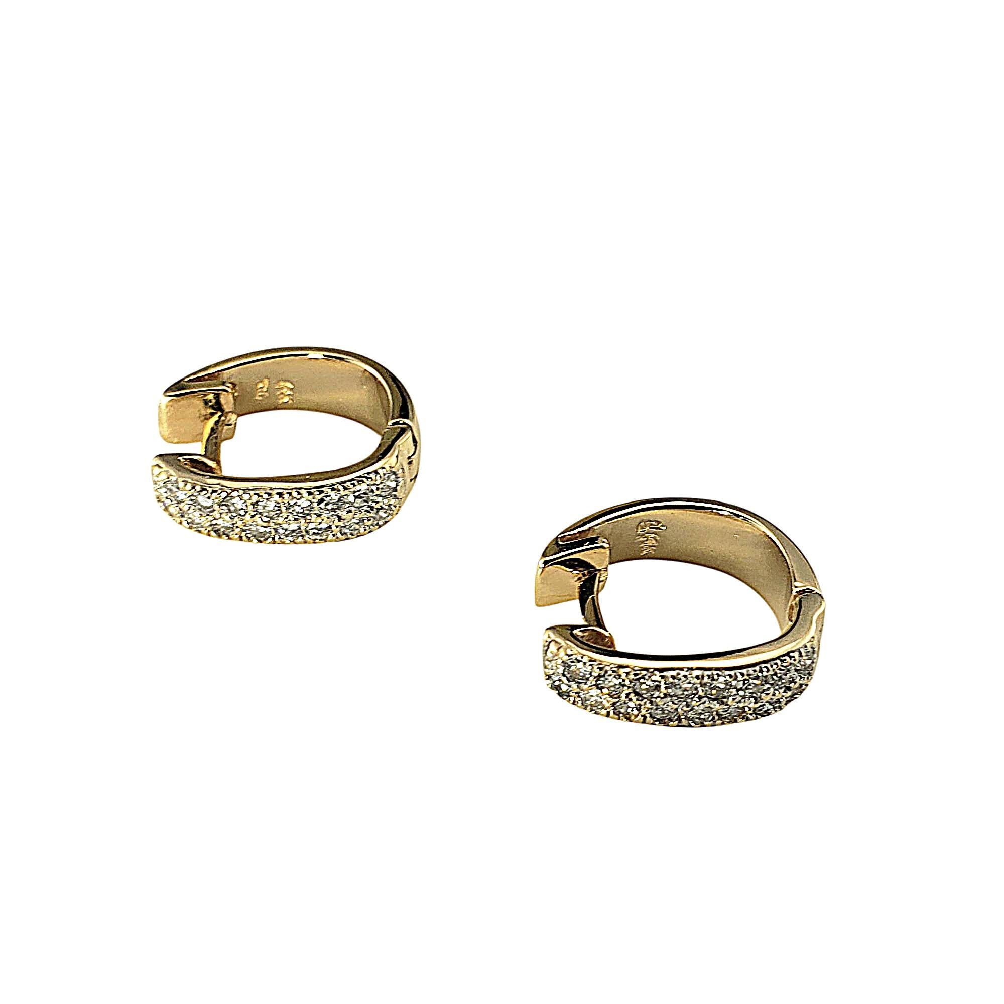Brilliant Cut 14 Karat Yellow Gold Diamond Huggie Hoop Earrings #21418 For Sale