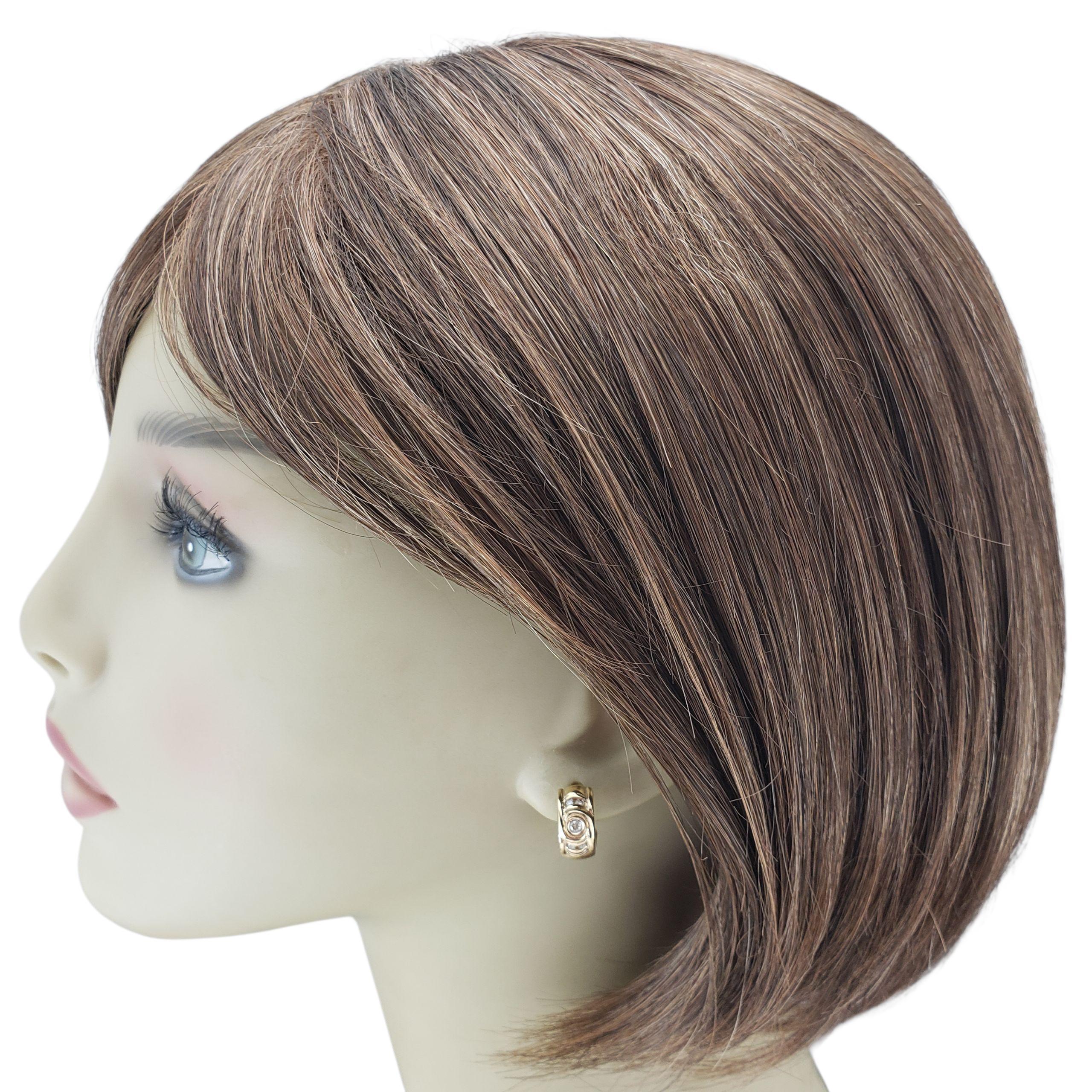 Orecchini a cerchio con diamante in oro giallo 14 carati #22476 in vendita 1