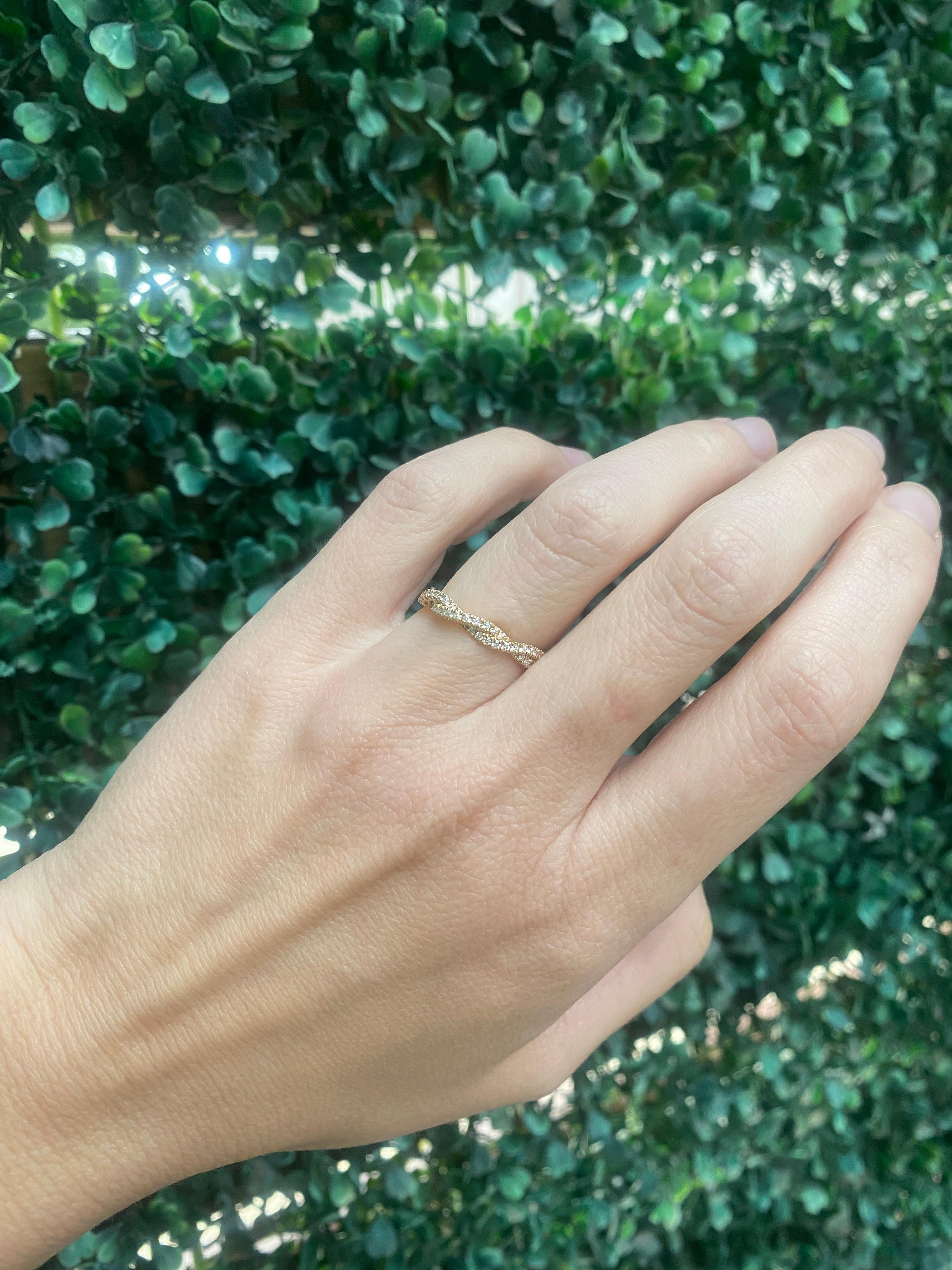 14 Karat Yellow Gold Diamond Infinity Diamond Band For Sale 6