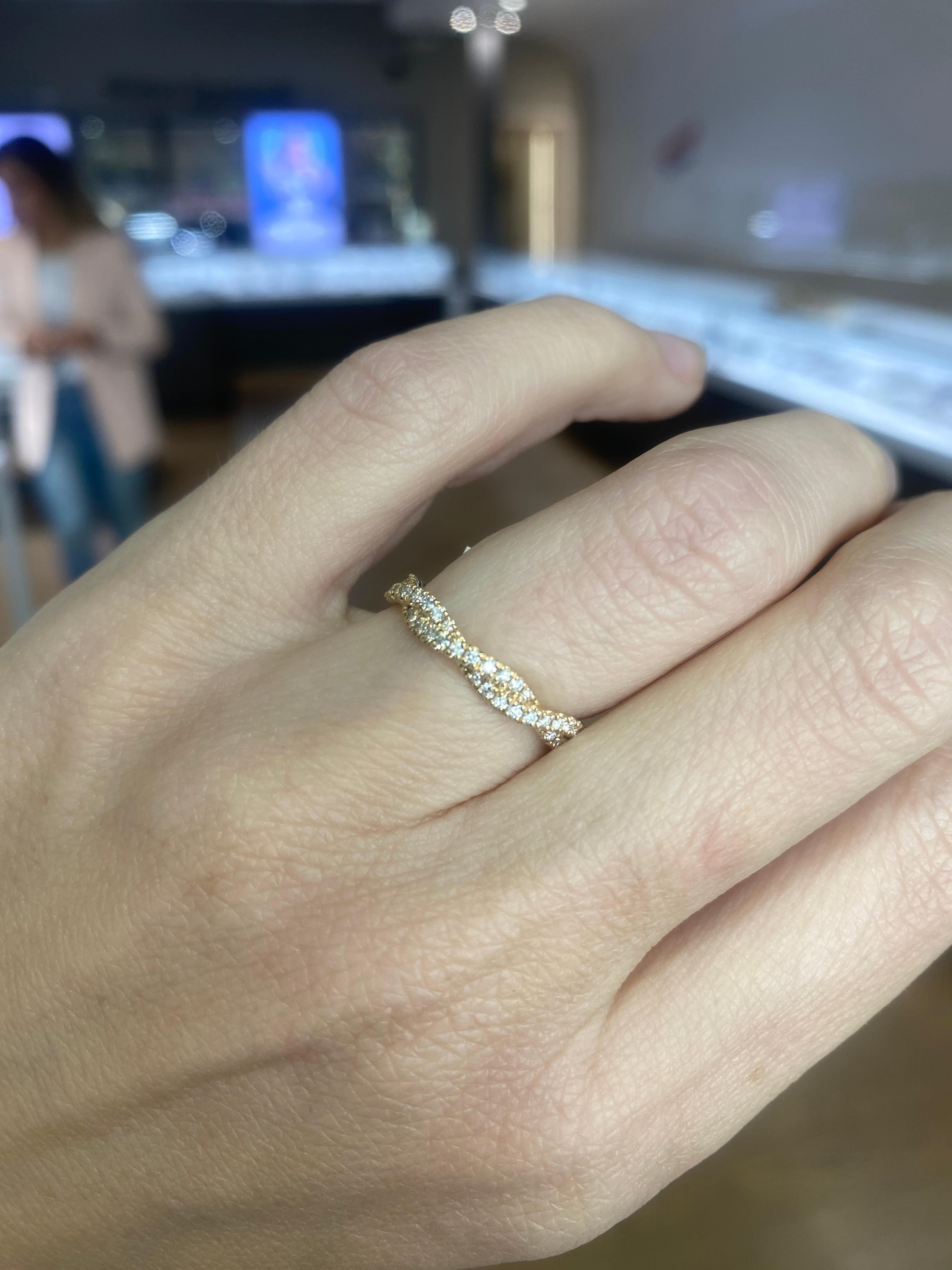 14 Karat Yellow Gold Diamond Infinity Diamond Band For Sale 1