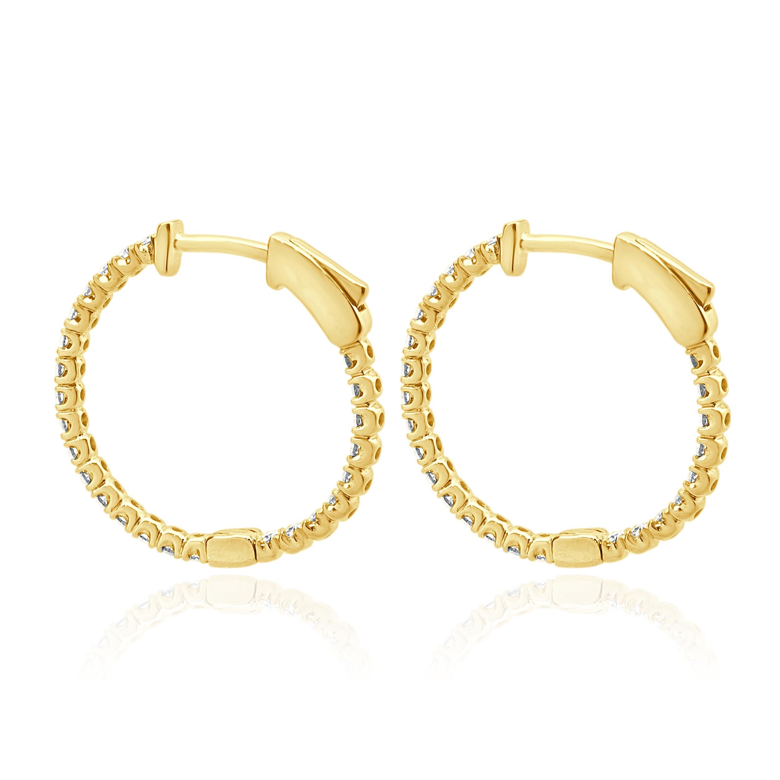 Pendientes de aro con interior y exterior de diamantes en oro amarillo de 14 quilates Corte redondo en venta