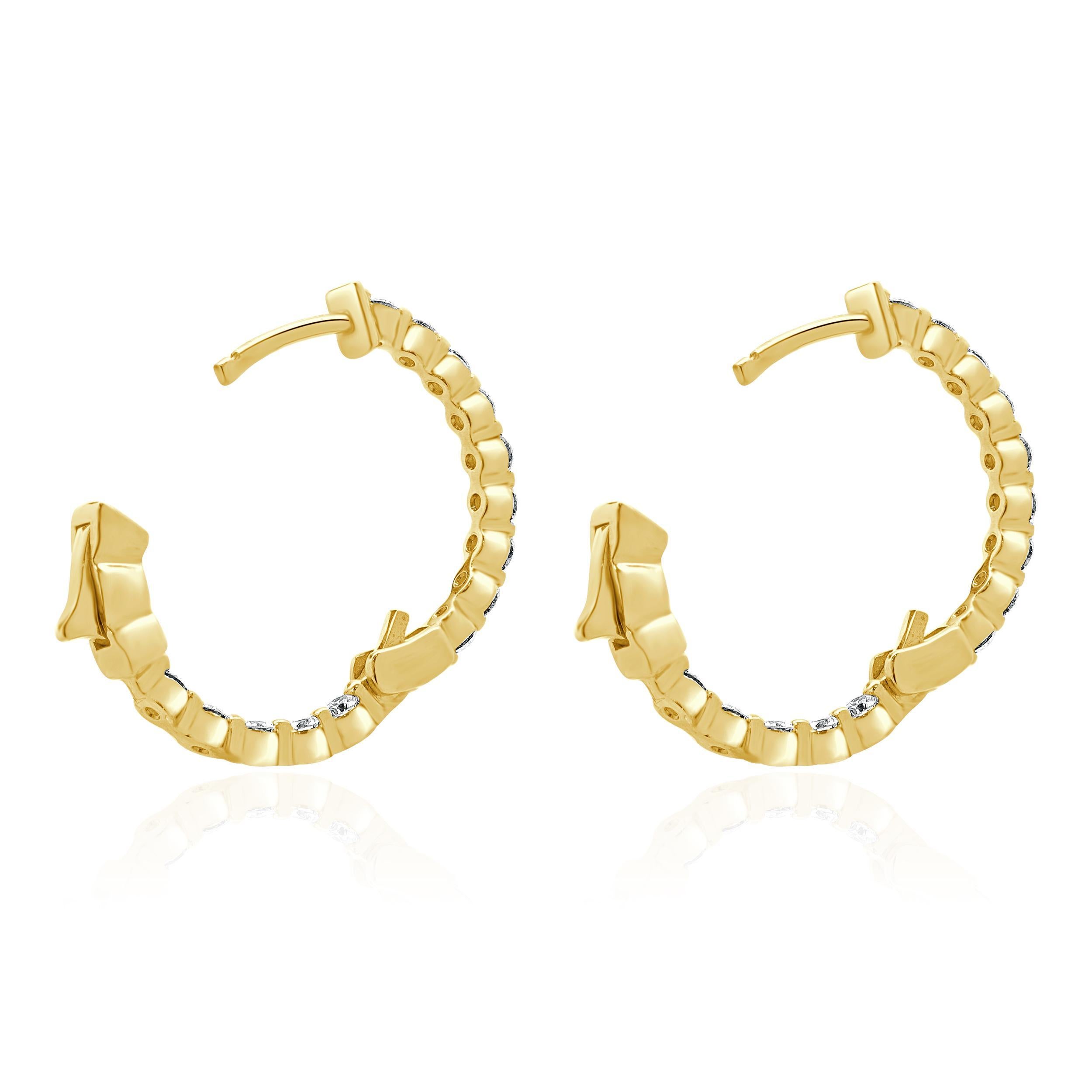 Boucles d'oreilles en or jaune 14 carats avec diamant à l'intérieur et à l'extérieur de l'anneau Excellent état - En vente à Scottsdale, AZ