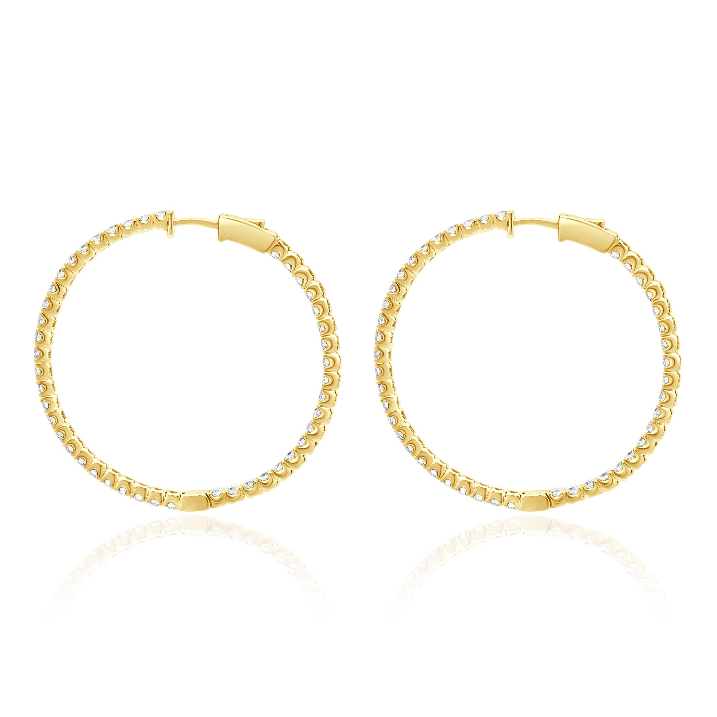 Boucles d'oreilles en or jaune 14 carats avec diamant à l'intérieur et à l'extérieur de l'anneau Excellent état - En vente à Scottsdale, AZ