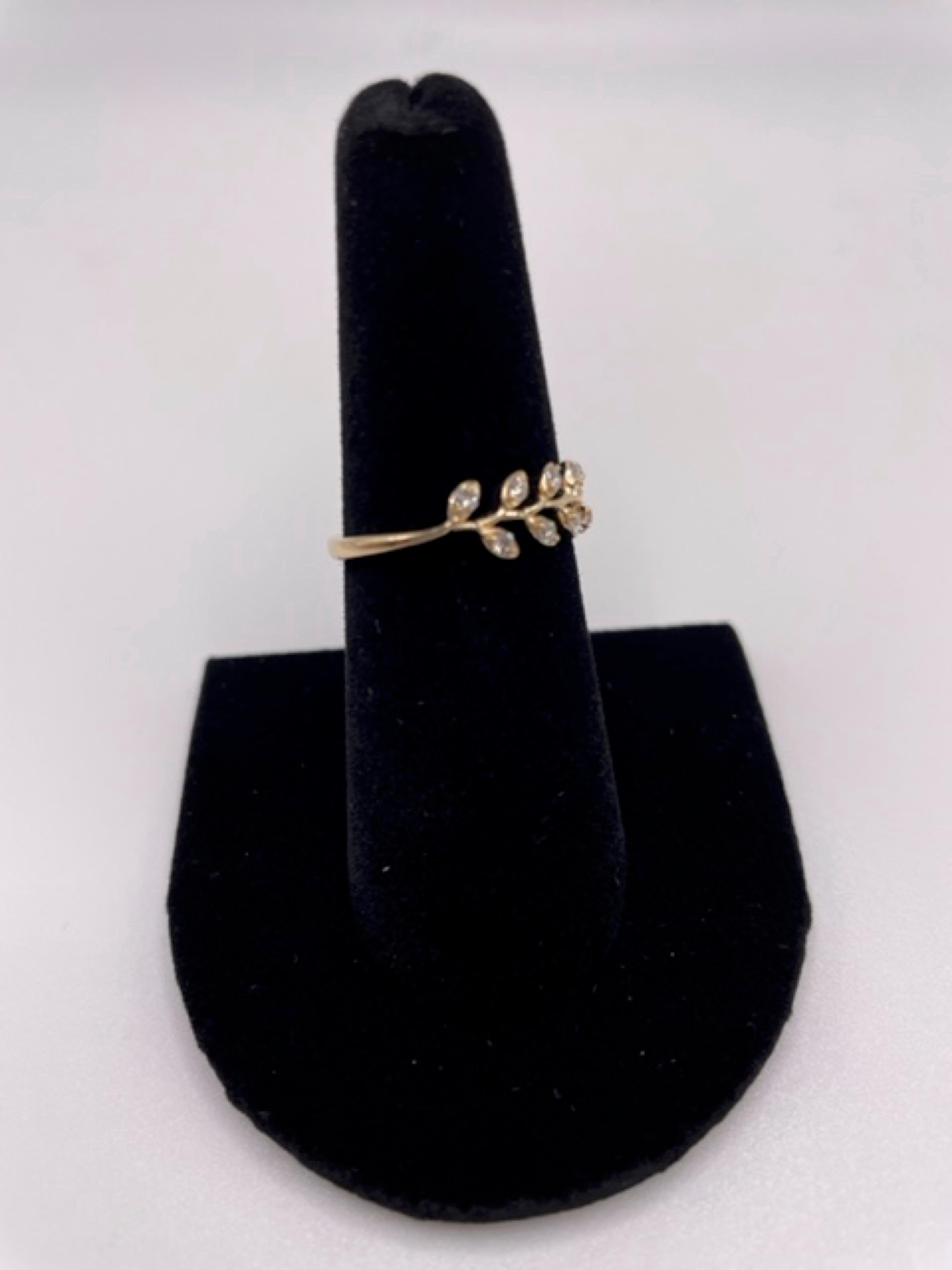Modern 14 Karat Yellow Gold Diamond Leaf Ring For Sale