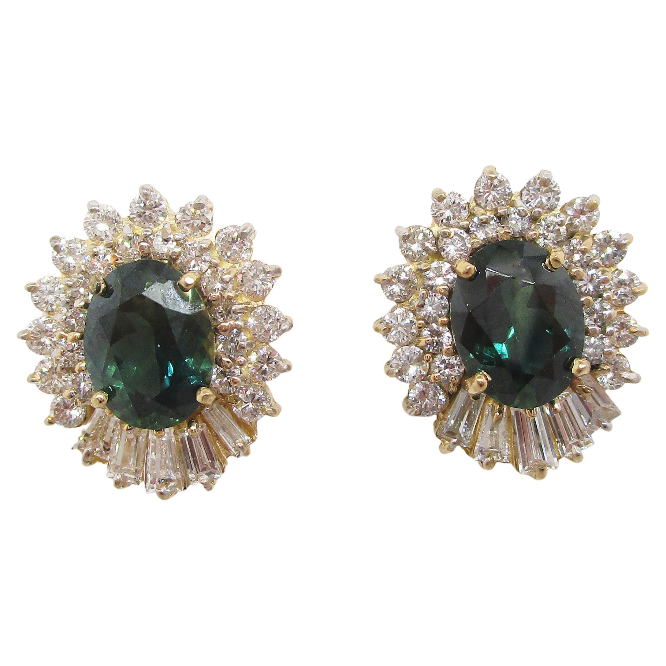 14 Karat Yellow Gold Diamond Natural Color Change Sapphire Stud Earrings For Sale