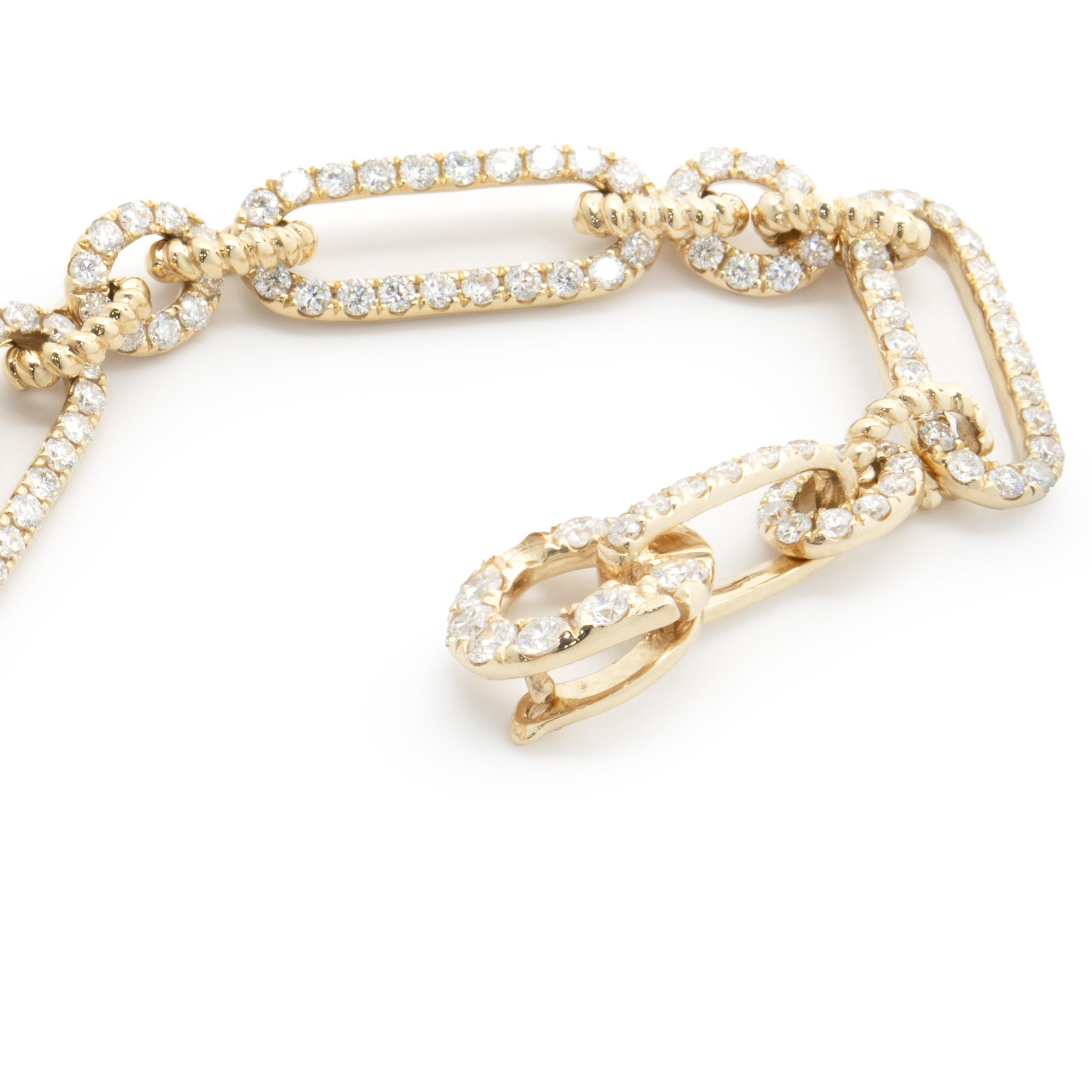 Ovales Gliederarmband aus 14-karätigem Gelbgold mit Diamant (Rundschliff) im Angebot
