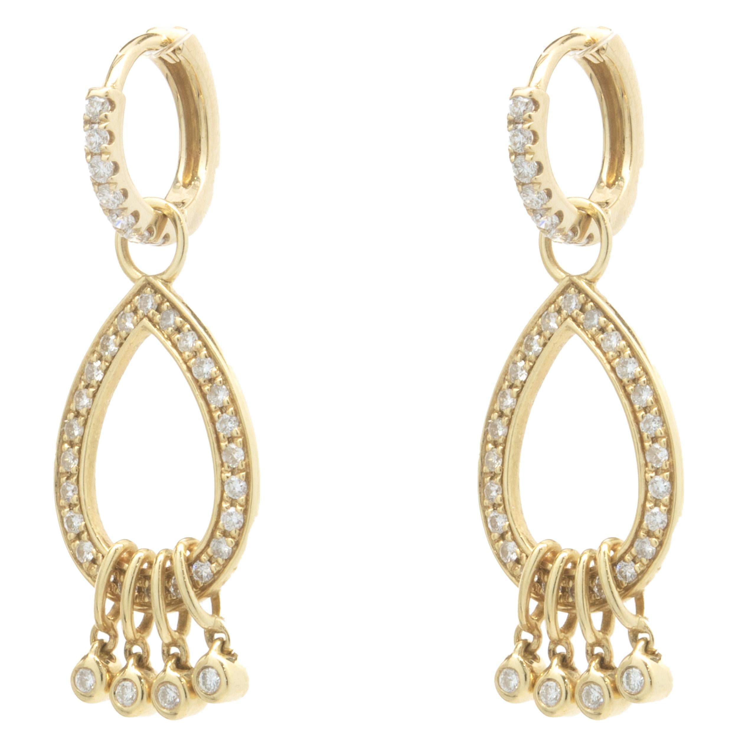 Tropfenohrringe aus 14 Karat Gelbgold mit Diamanten in Birnenform im Zustand „Hervorragend“ in Scottsdale, AZ