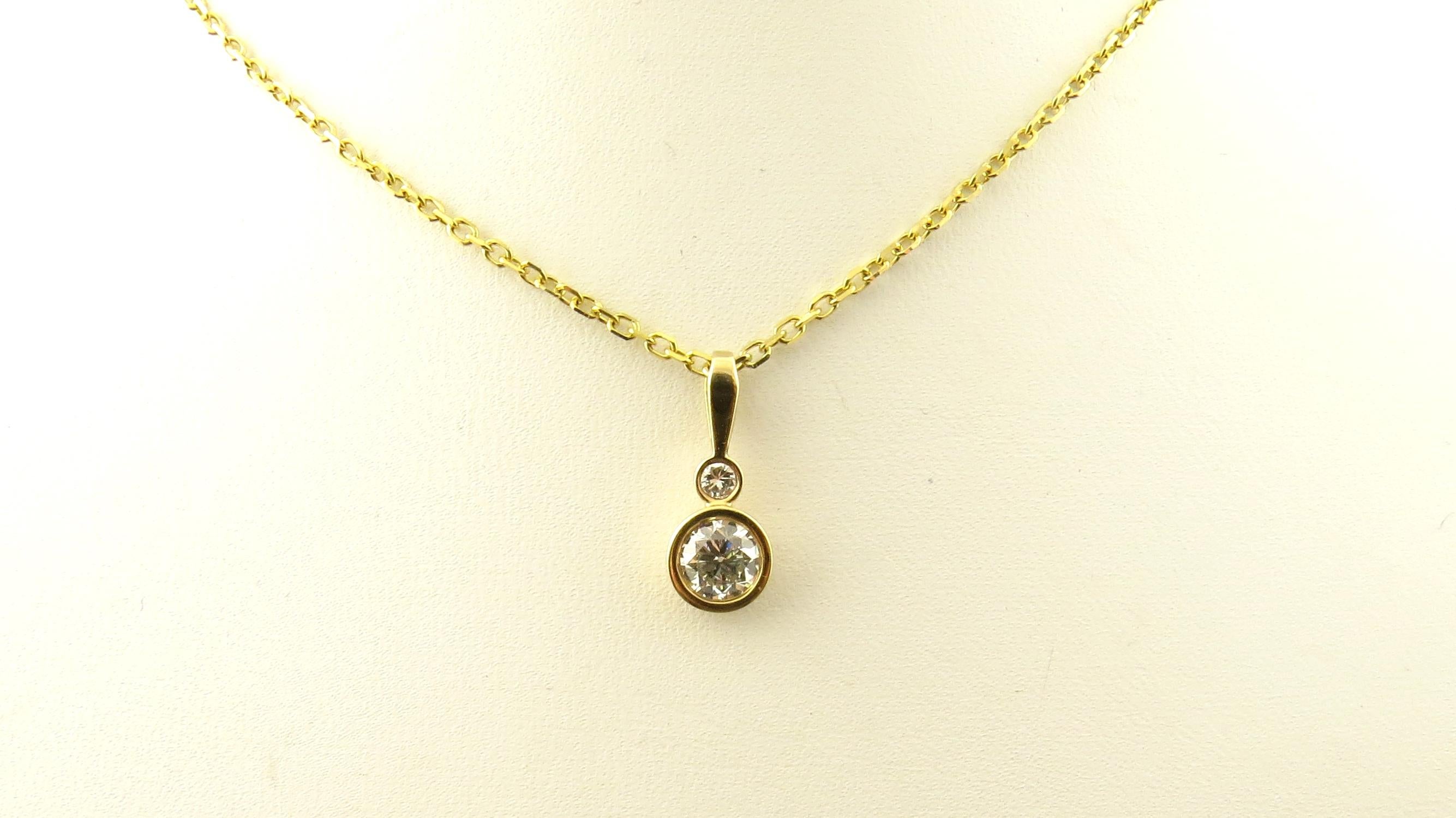 14 Karat Yellow Gold Diamond Pendant Necklace 1