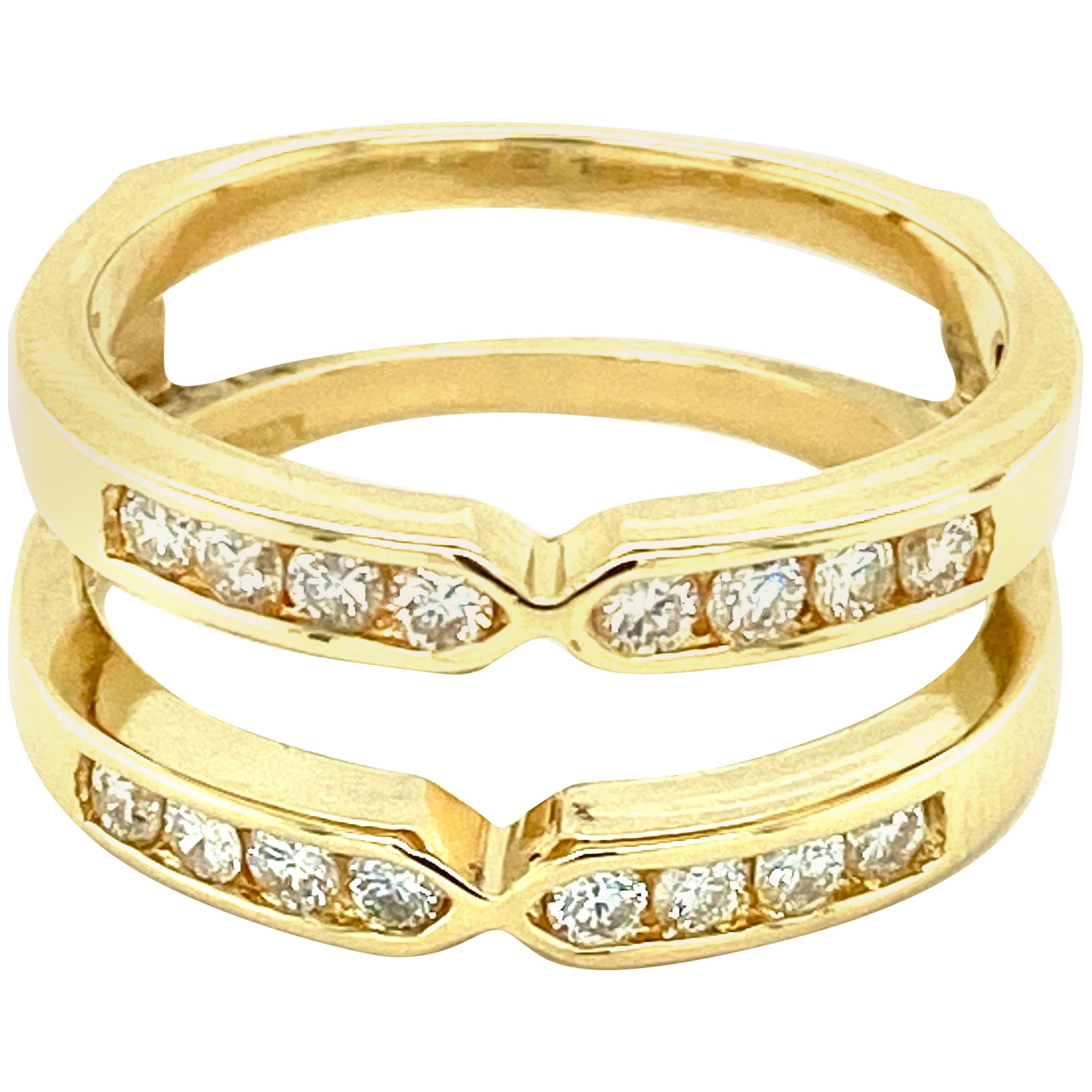 14 Karat White Gold Interlocking Engagement Ring Guard For Sale at 1stDibs