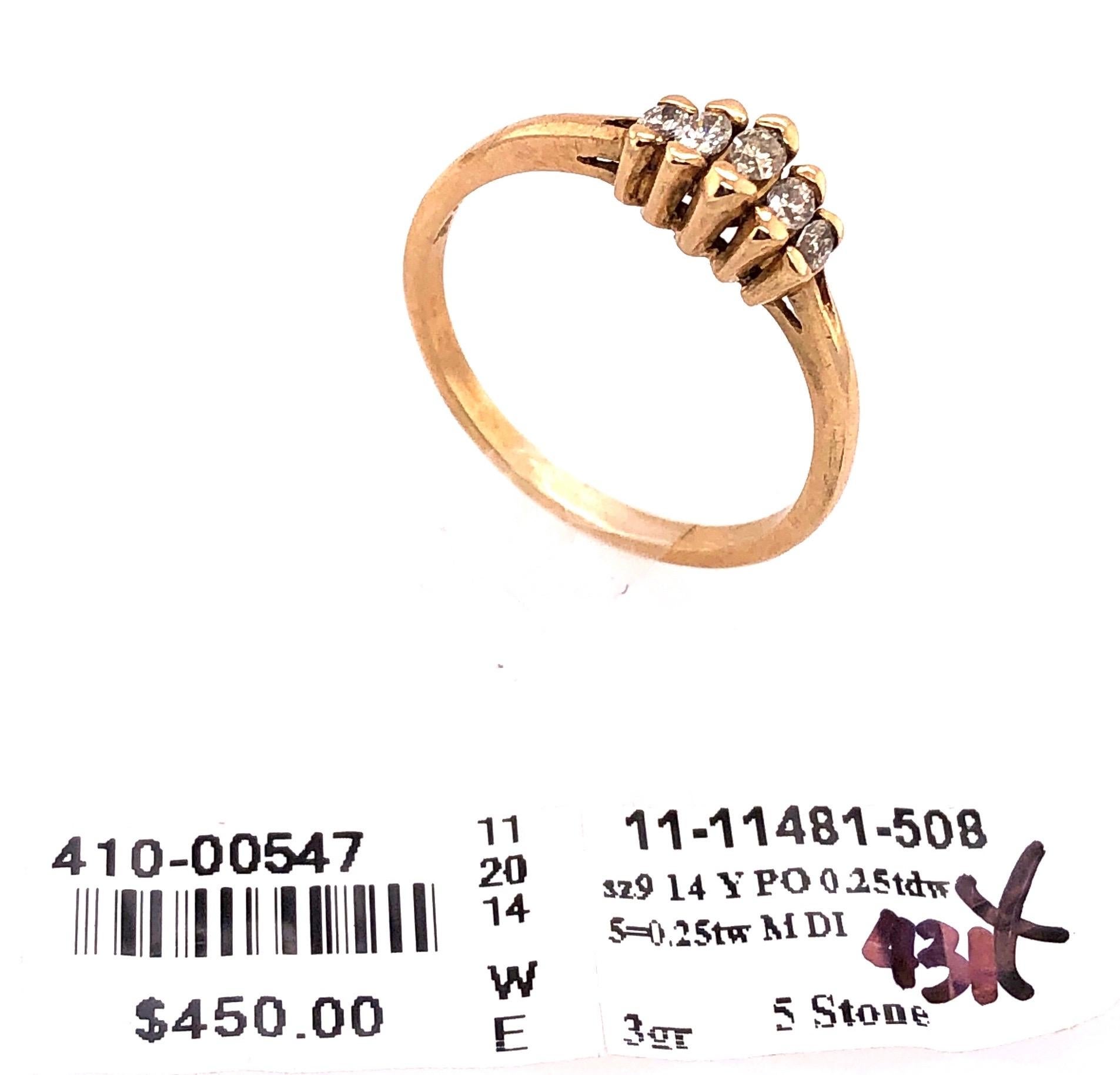 14 Karat Yellow Gold Diamond Ring with Five Stones 0.25 TDW For Sale 7