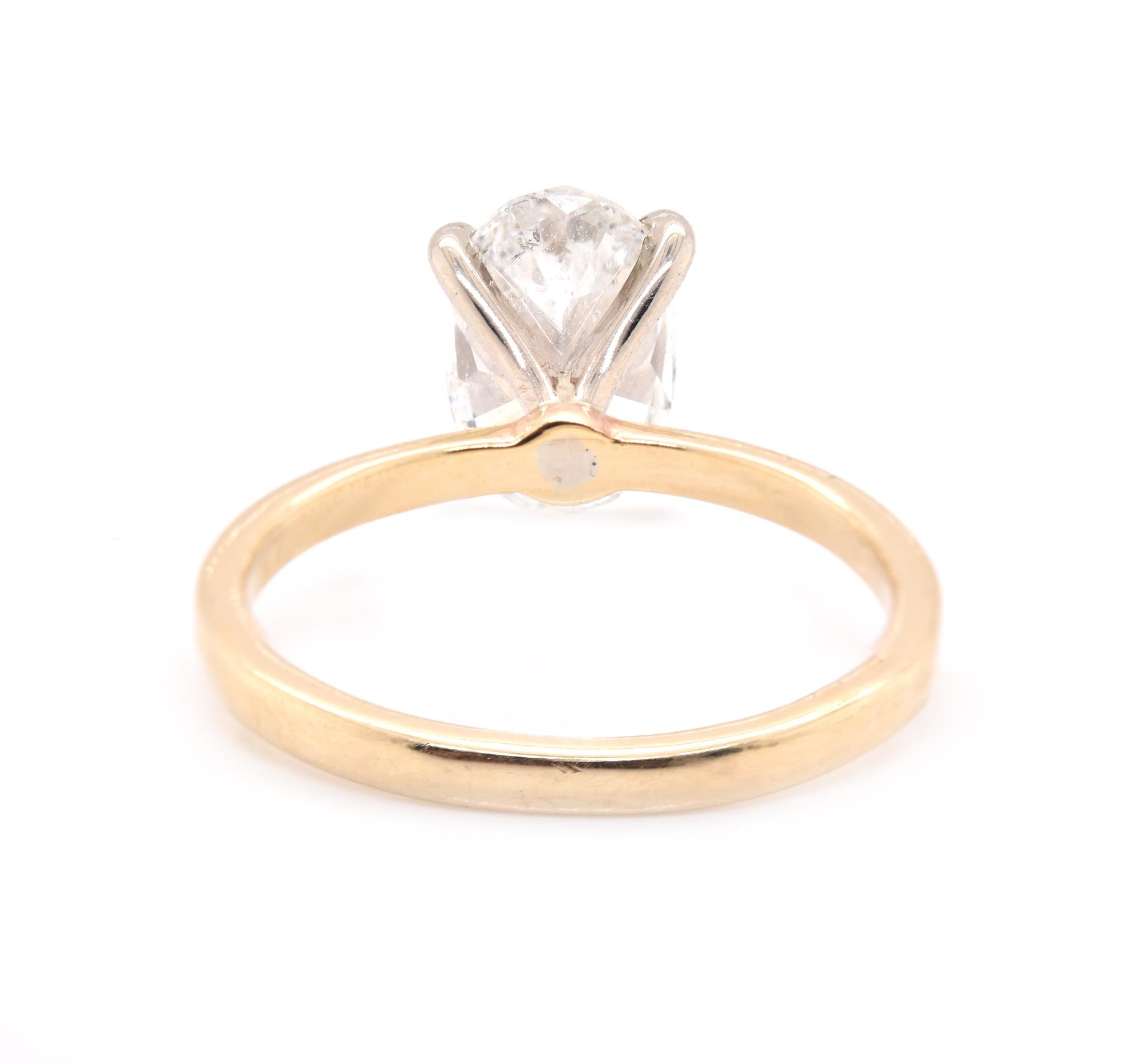 Bague de fiançailles solitaire en or jaune 14 carats avec diamants Excellent état - En vente à Scottsdale, AZ