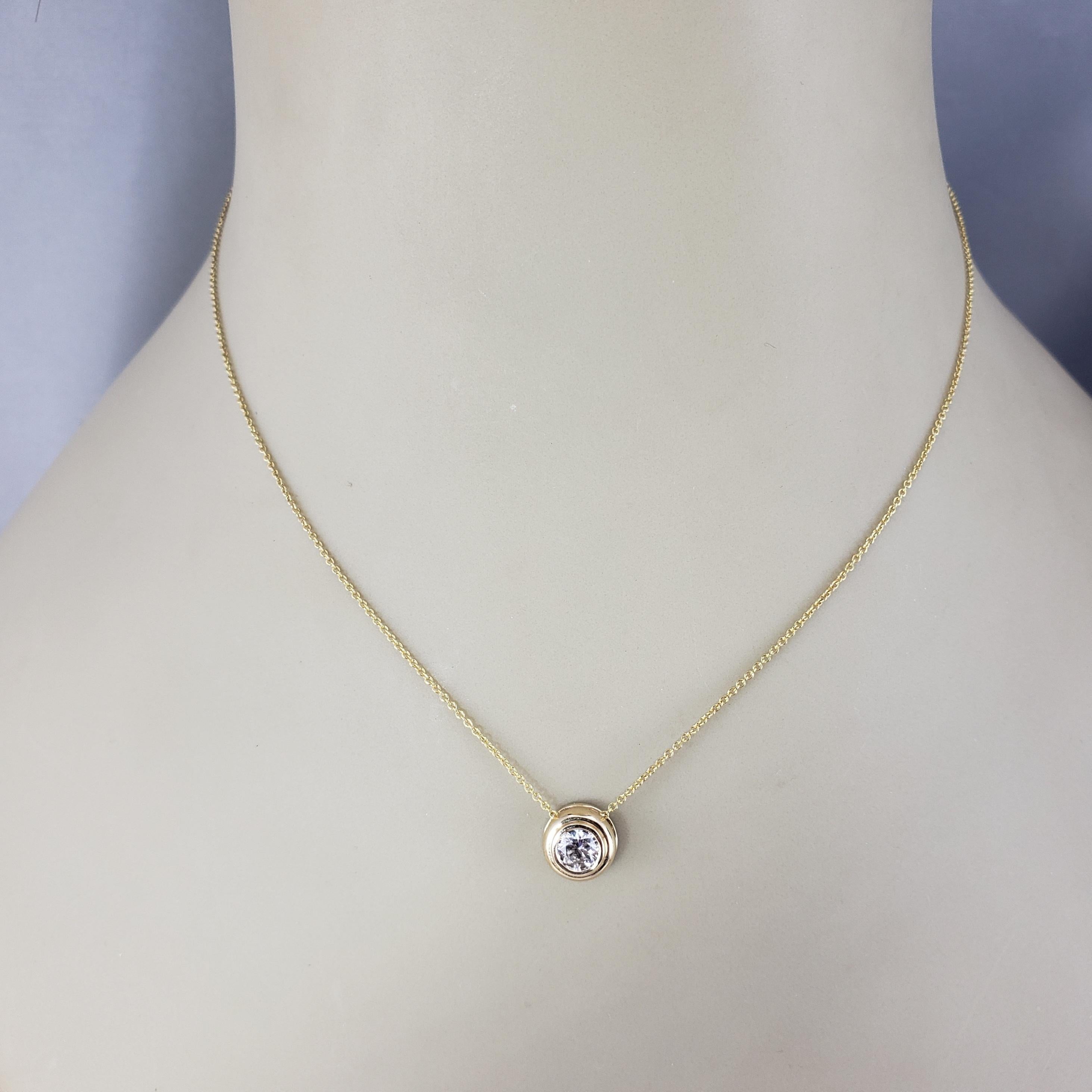 14 Karat Yellow Gold Diamond Solitaire Necklace #18969 In Good Condition In Washington Depot, CT