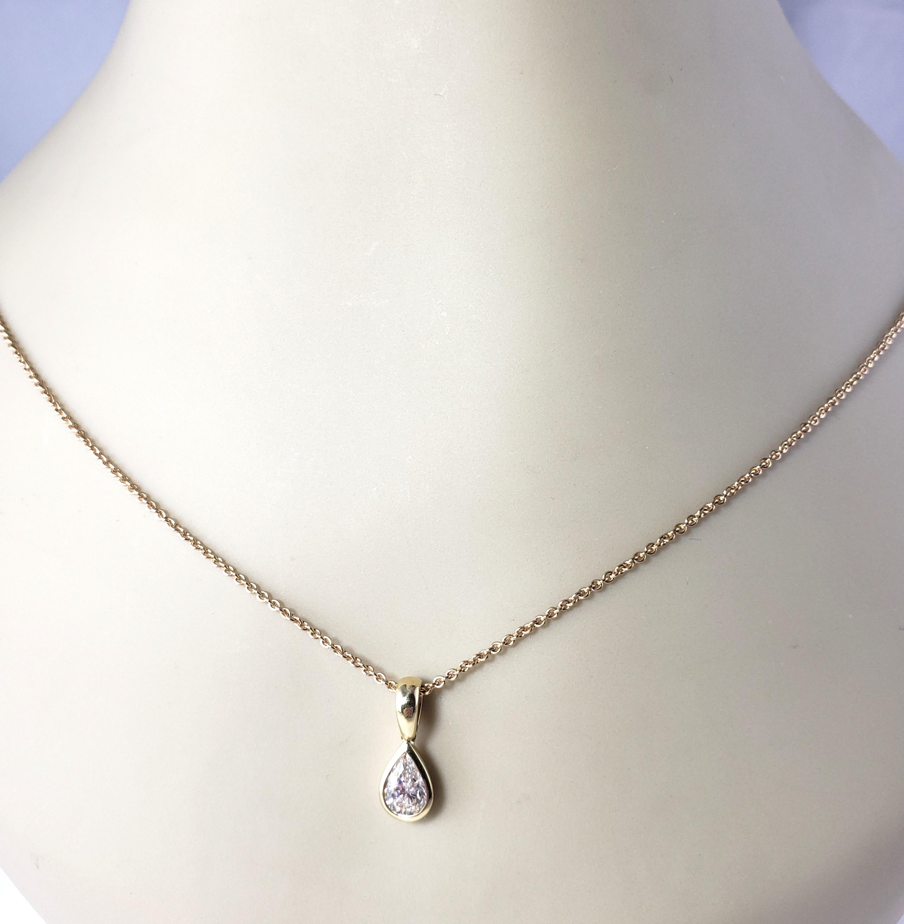 Collar Solitario de Diamantes de Oro Amarillo de 14 Kilates .92cts. #14223 en venta 3