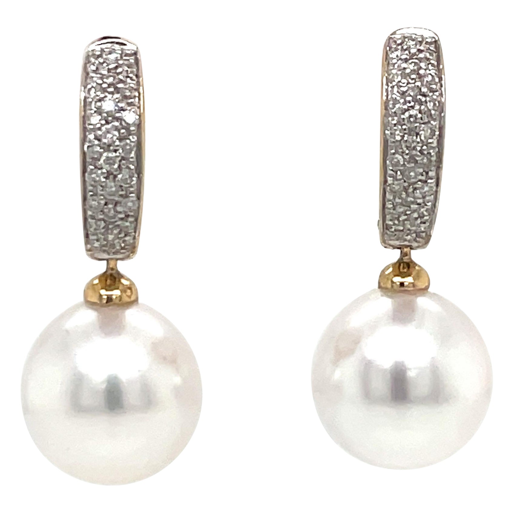 Pendientes de aro de oro amarillo de 14 quilates con diamantes del Mar del Sur 0,25 quilates en venta
