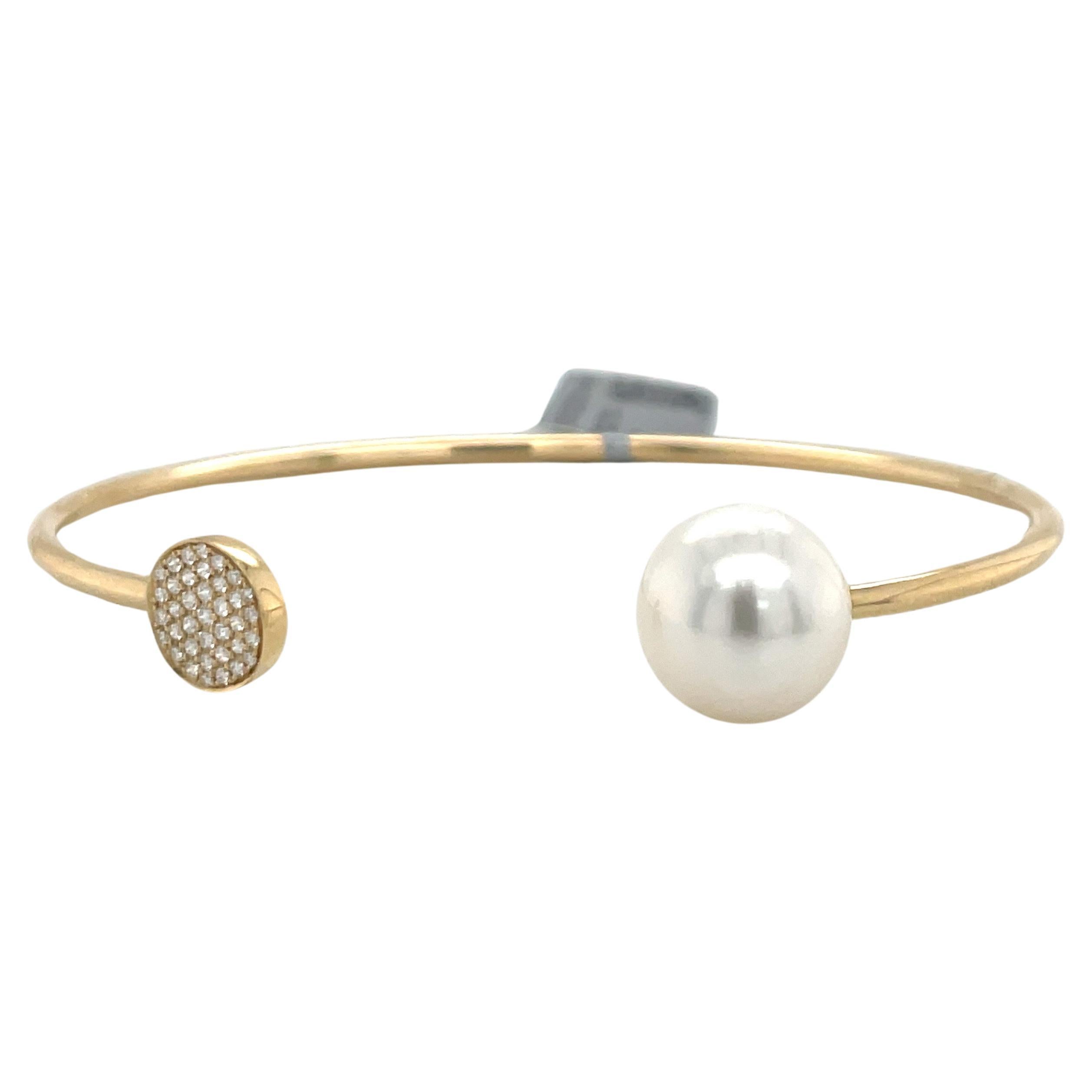 14 Karat Gelbgold Diamant-Südseeperlen-Armreif 0,13 Karat 11-12 MM