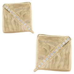 14 Karat Yellow Gold Diamond Stingray Earrings