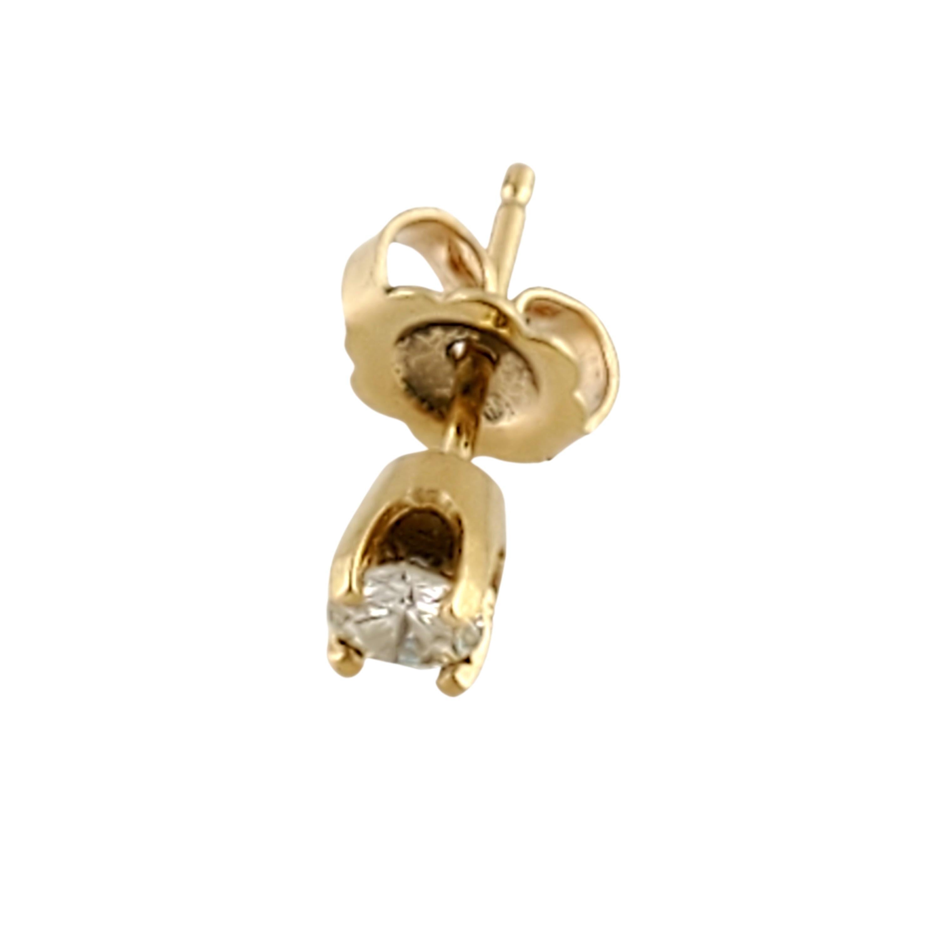 14 Karat Yellow Gold Diamond Stud Earrings .28 Carat 1