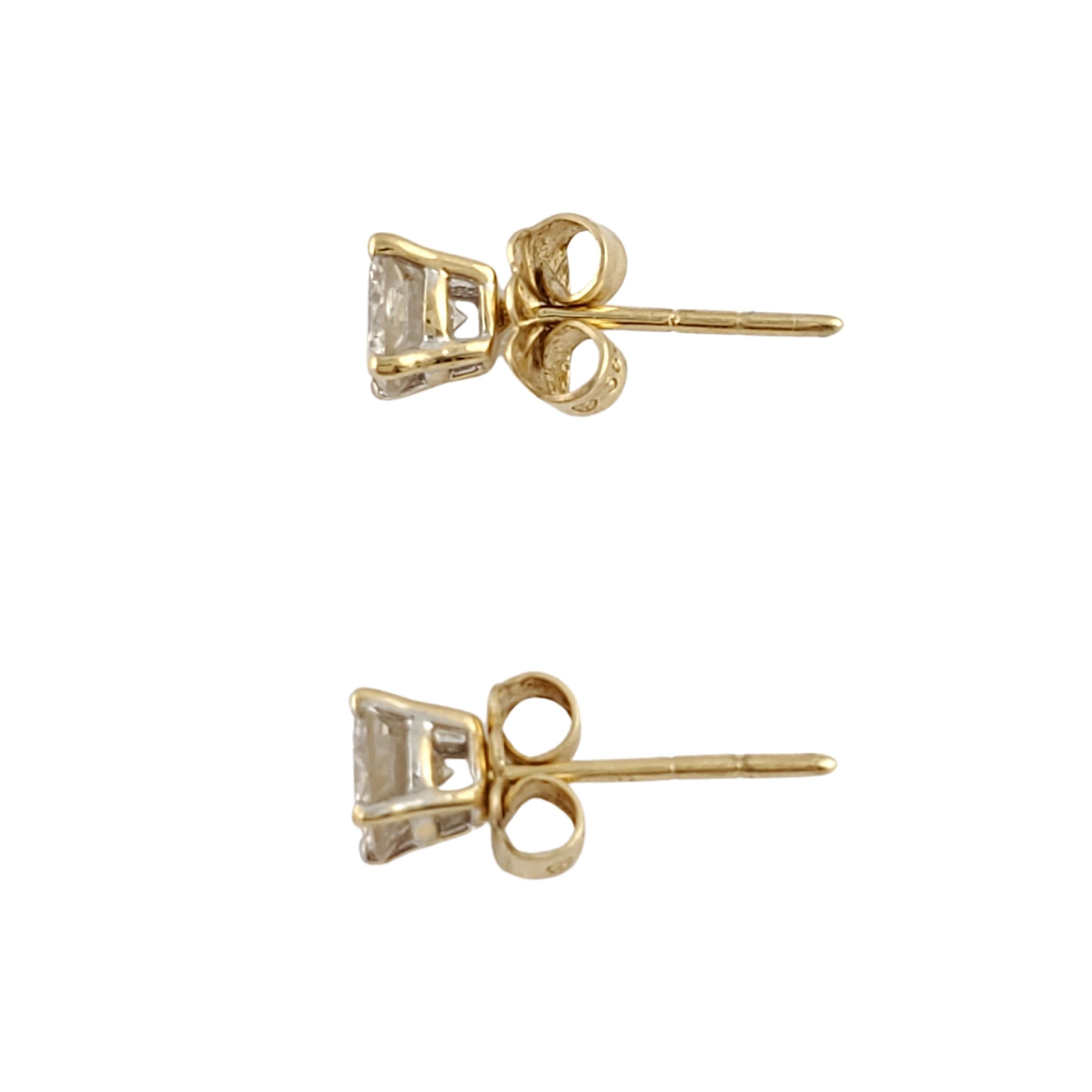 14 Karat Yellow Gold Diamond Stud Earrings In Good Condition In Washington Depot, CT