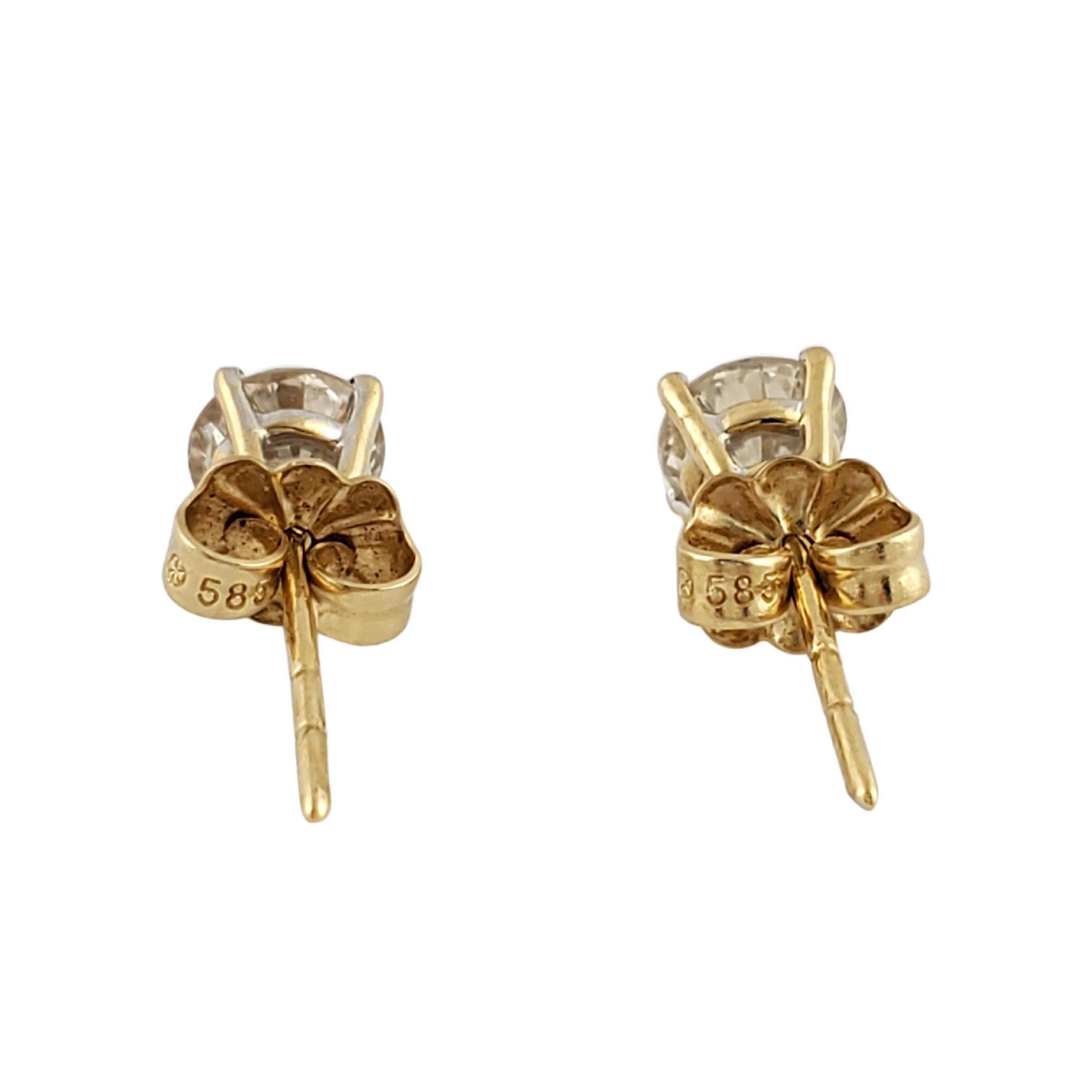 Women's or Men's 14 Karat Yellow Gold Diamond Stud Earrings