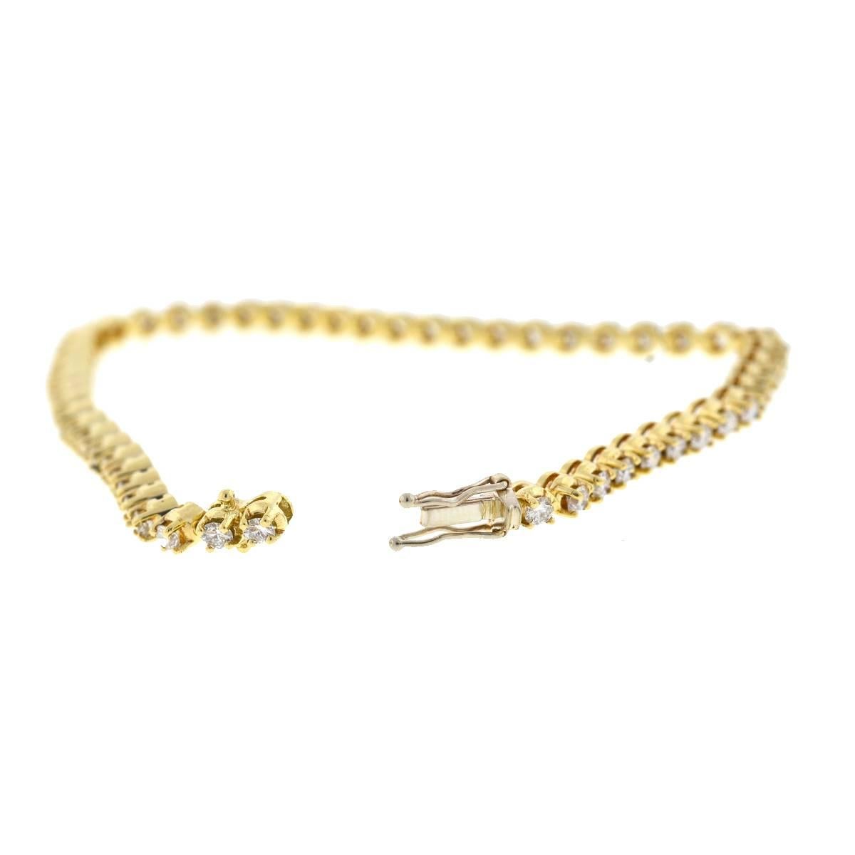 Company-N/A
Style-Diamond Tennis Bracelet
Metal-14k Yellow Gold
Size-7.5