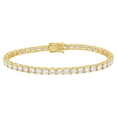14 Karat Yellow Gold Diamond Tennis Bracelet