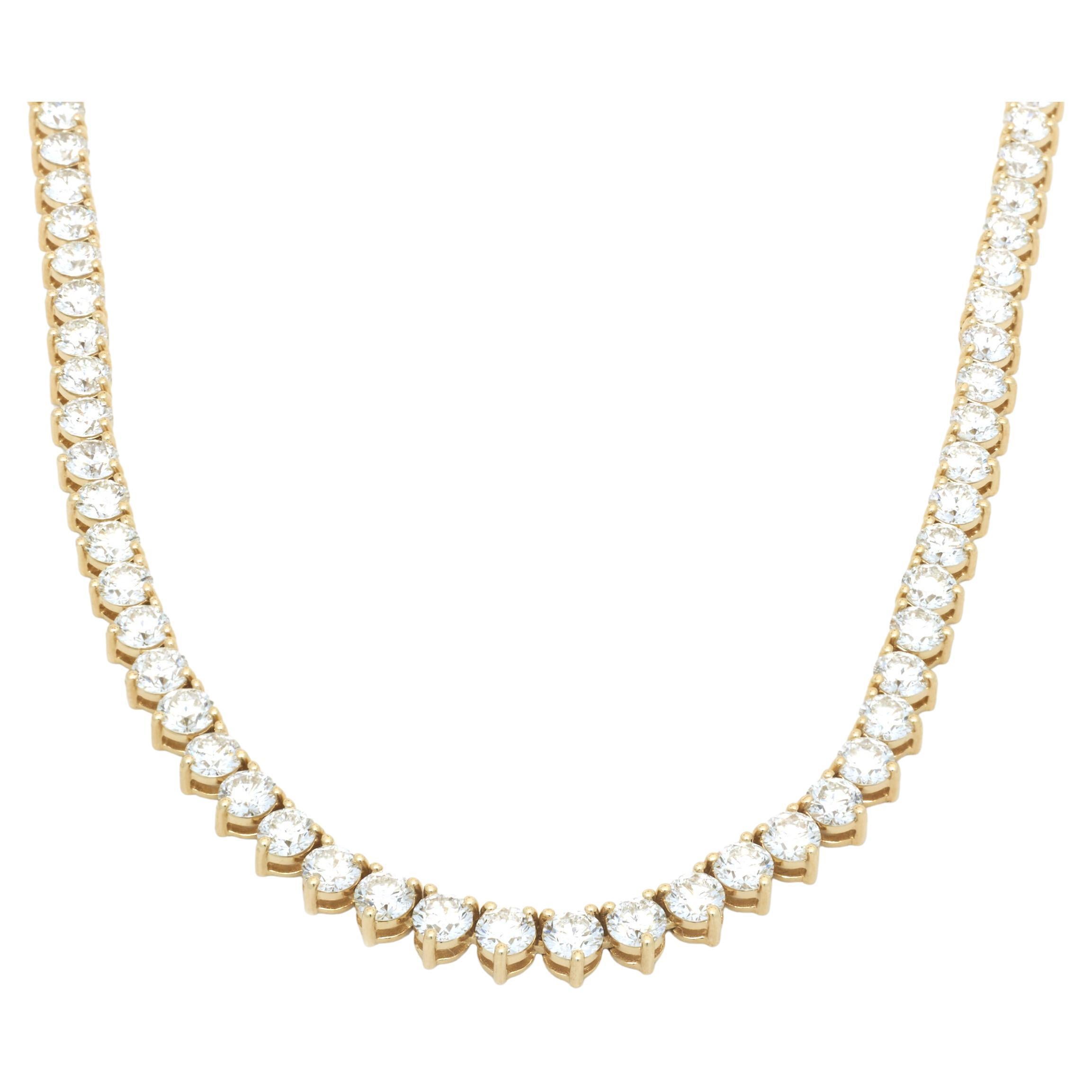 14 Karat Rose Gold Diamond Tennis Necklace For Sale at 1stDibs