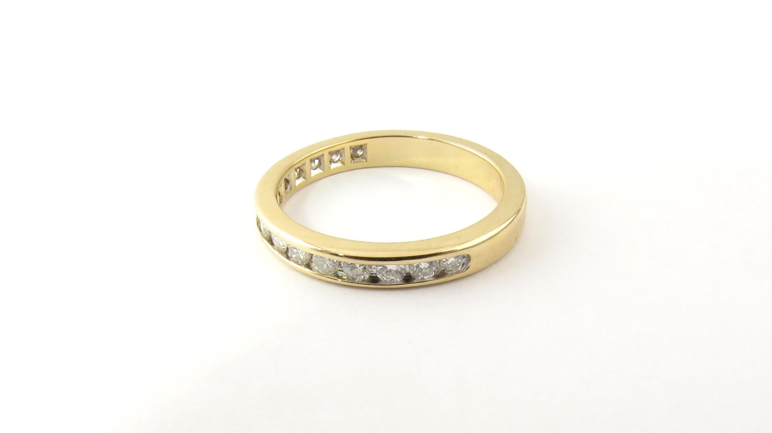 Vintage 14 Karat White Gold Diamond Wedding Band Size 7

This sparkling wedding band features 15 round brilliant cut diamonds set in classic 14K white gold. Width: 3 mm.

Approximate total diamond weight: .75 ct.

Diamond color: H-I

Diamond
