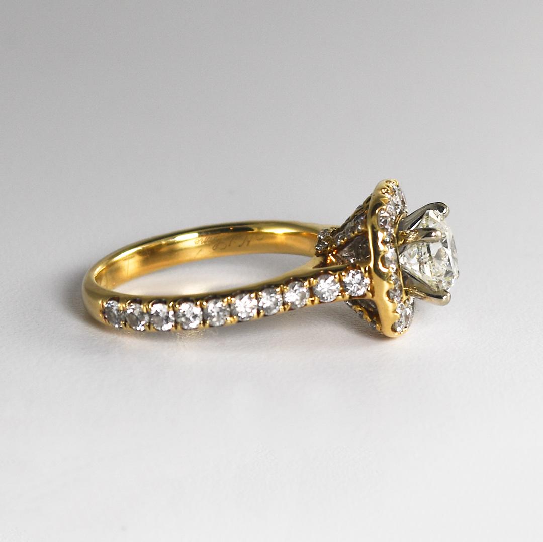 Ensemble de diamants en or jaune 14 carats d'un poids total de 1,50 carat Bon état - En vente à Laguna Beach, CA