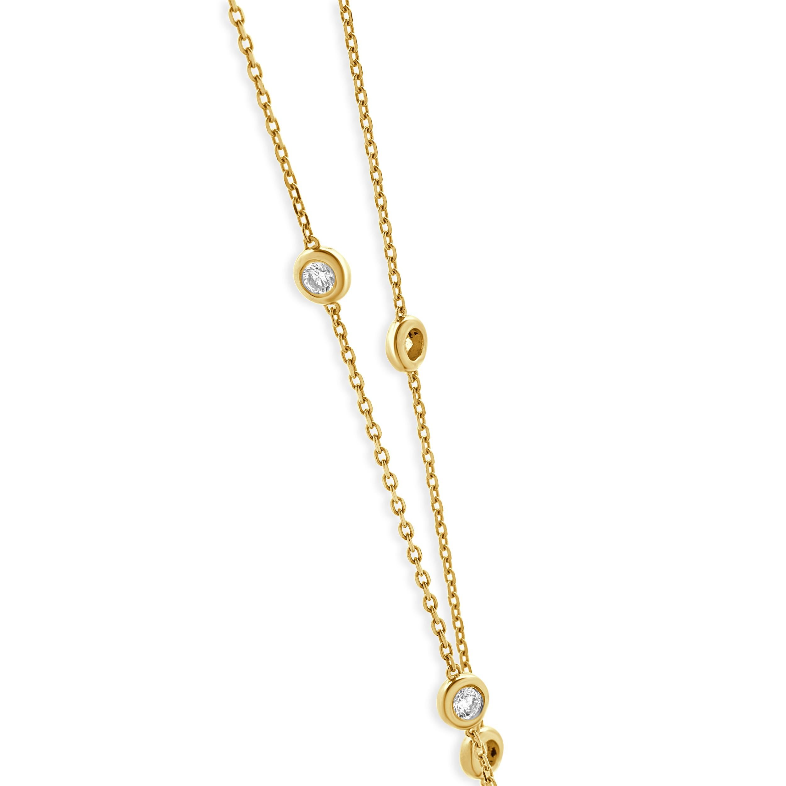 Diseñador: custom
Material: oro amarillo de 14 quilates
Diamantes: 10 talla brillante redonda = 1,20cttw
Color: G / H
Claridad: SI2
Peso: 4,40 gramos
