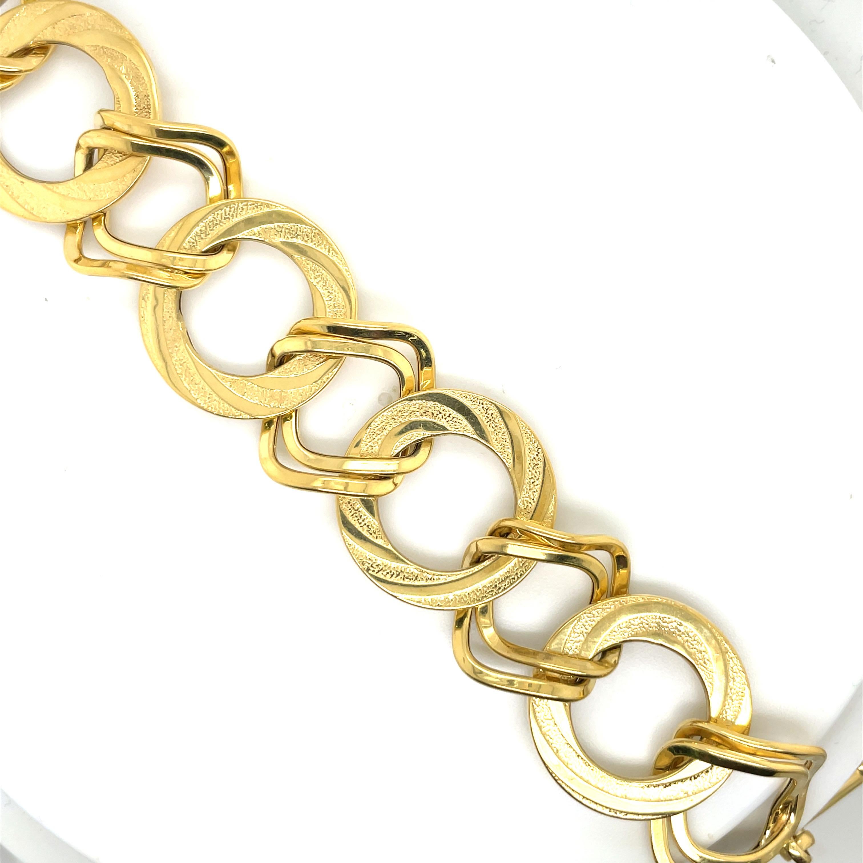 14 Karat Gelbgold Gliederarmband in verschiedenen Formen 24,6 Gramm Hergestellt in Italien  (Zeitgenössisch) im Angebot