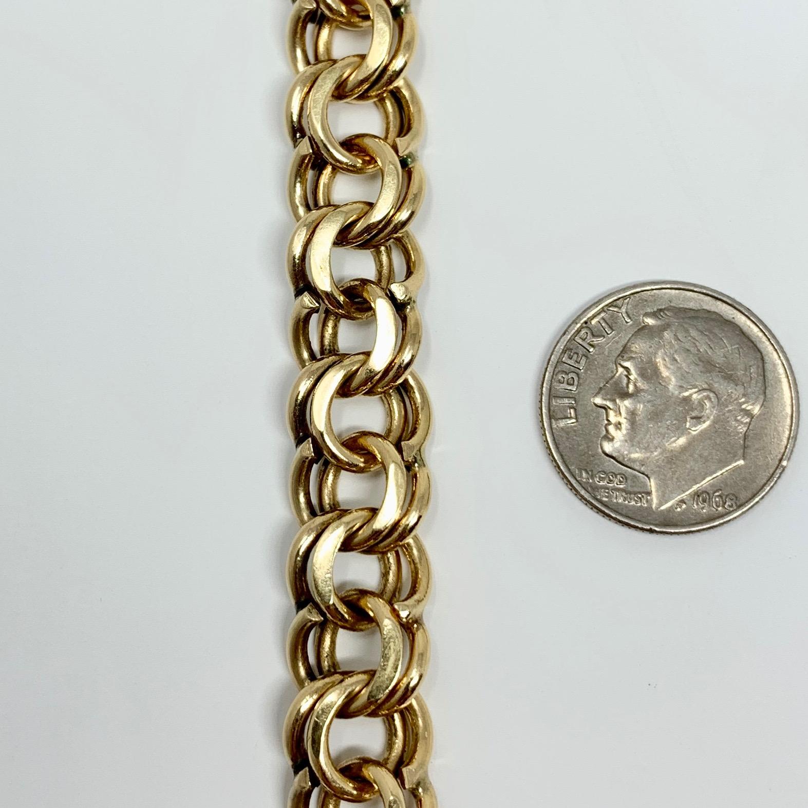 14 Karat Yellow Gold Double Circle Link Charm Bracelet In Good Condition In Guilford, CT