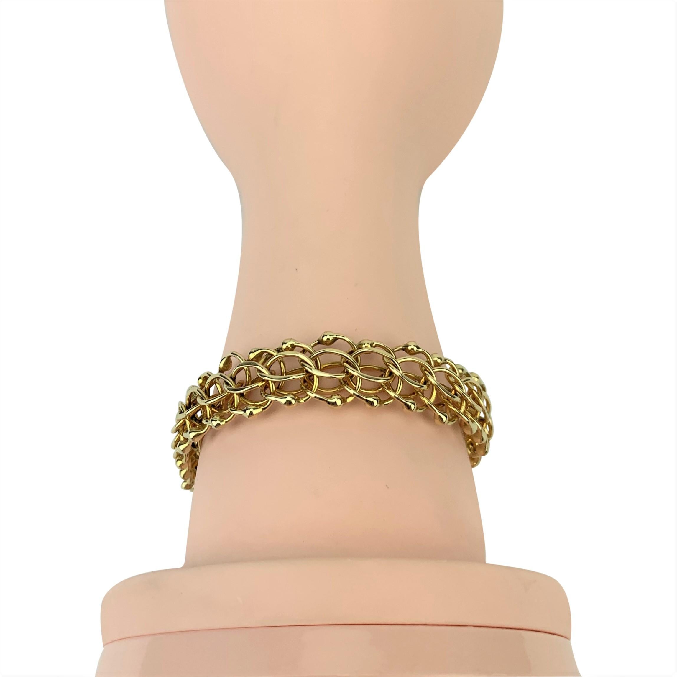 14 Karat Yellow Gold Double Circle Link Ladies Charm Bracelet 1