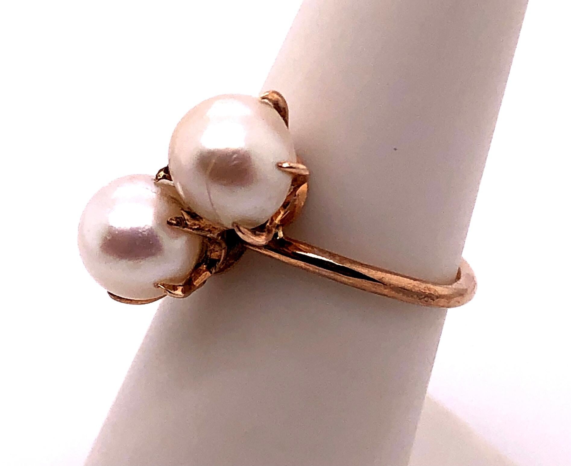 Round Cut 14 Karat Yellow Gold Double Pearl Ring For Sale