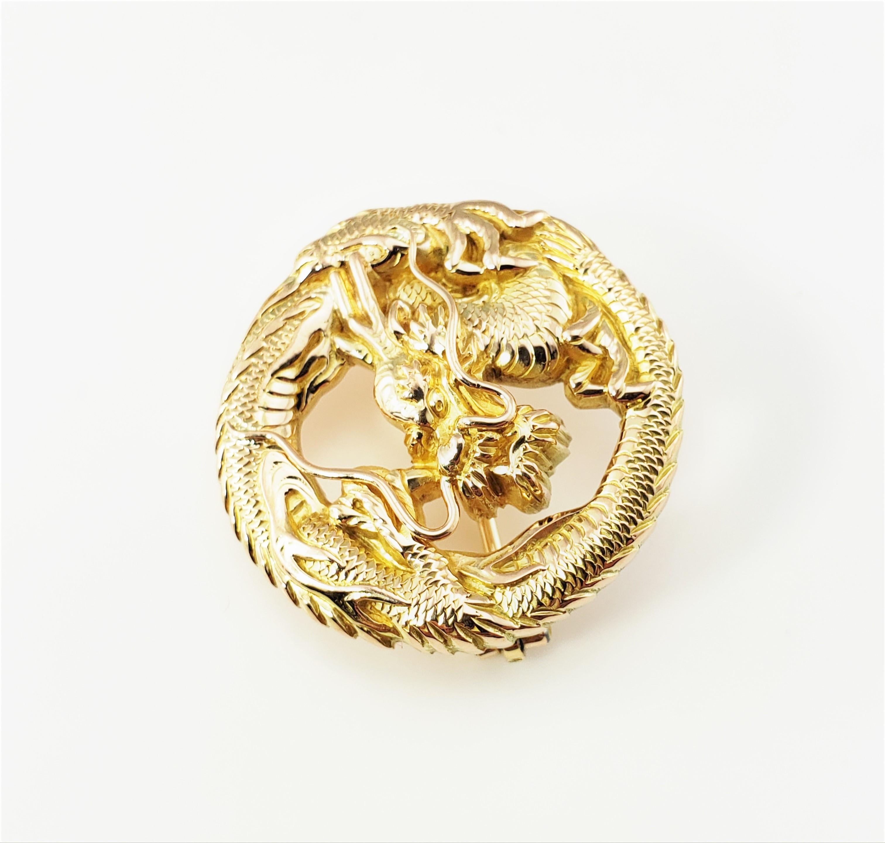 14 Karat Yellow Gold Dragon Brooch/Pin-

This lovely brooch features a beautifully detailed dragon crafted in classic 14K yellow gold.

Size:  27 mm x  27 mm 

Weight:  6.1 dwt. /  9.5 gr.

Tested for 14K gold.

Very good condition, professionally