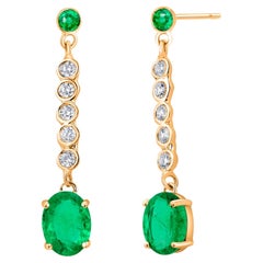 Pendientes de Gota de Oro Amarillo de 14 Kilates con Esmeraldas y Diamantes de 1,15 Pulgadas de Largo