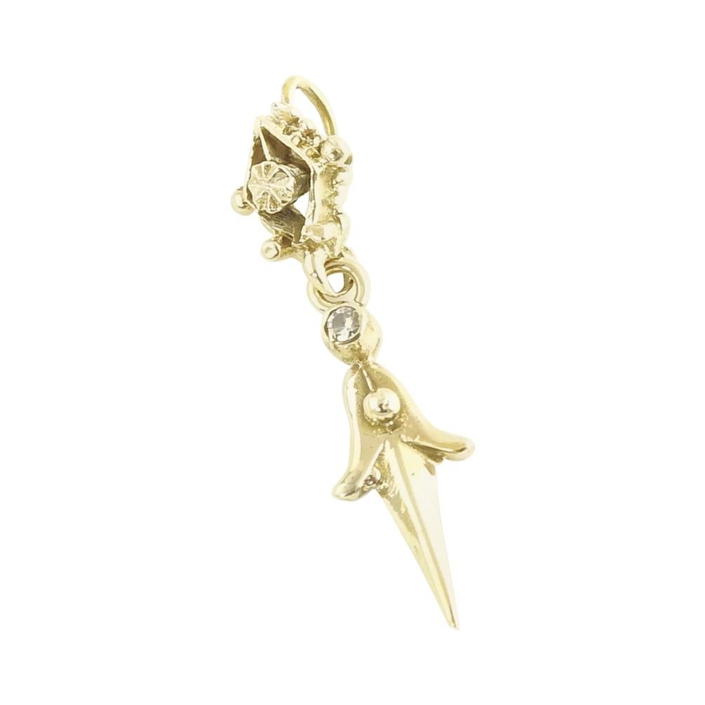 Drop Pendant in Gold