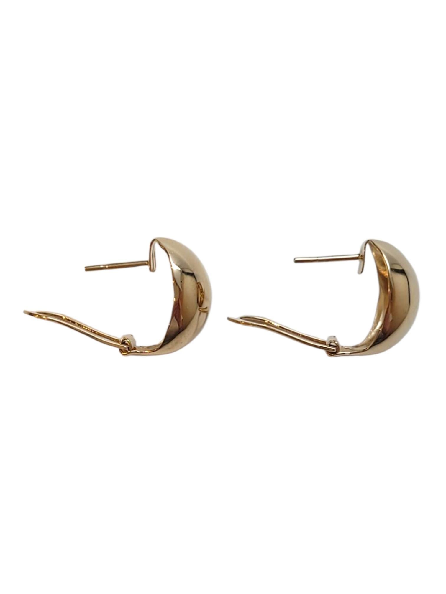 14 Karat Yellow Gold Earrings #21945 In Good Condition For Sale In Washington Depot, CT
