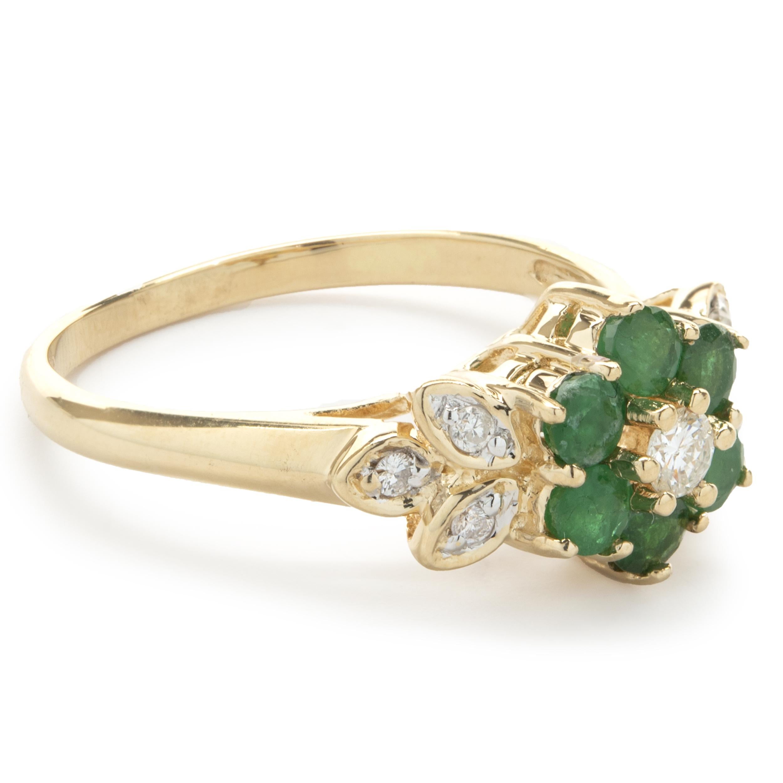 Round Cut 14 Karat Yellow Gold Emerald and Diamond Flower Ring For Sale