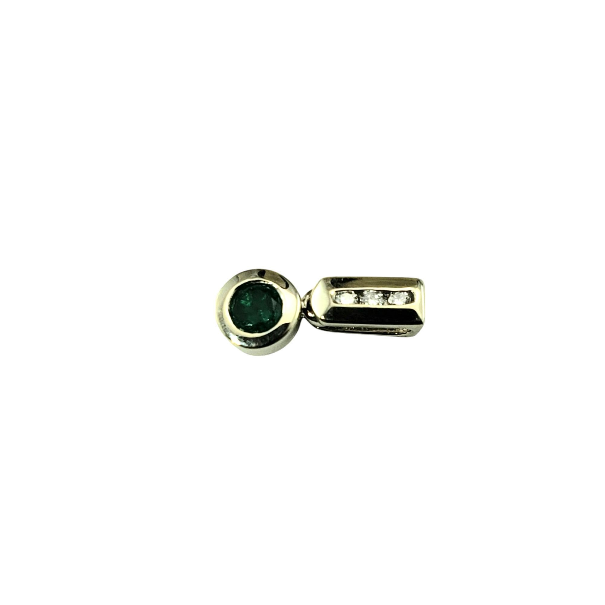 Brilliant Cut 14 Karat Yellow Gold Emerald and Diamond Pendant #20364 For Sale