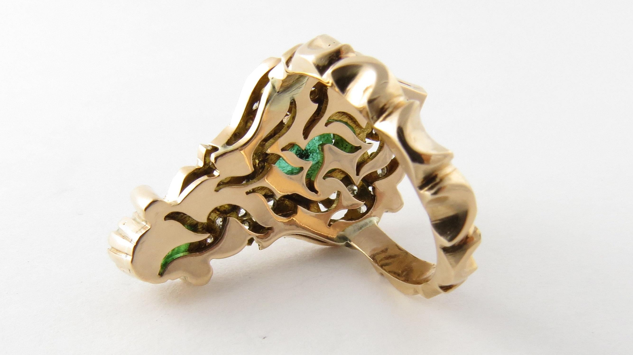 Round Cut 14 Karat Yellow Gold Natural Emerald and Diamond Ring For Sale