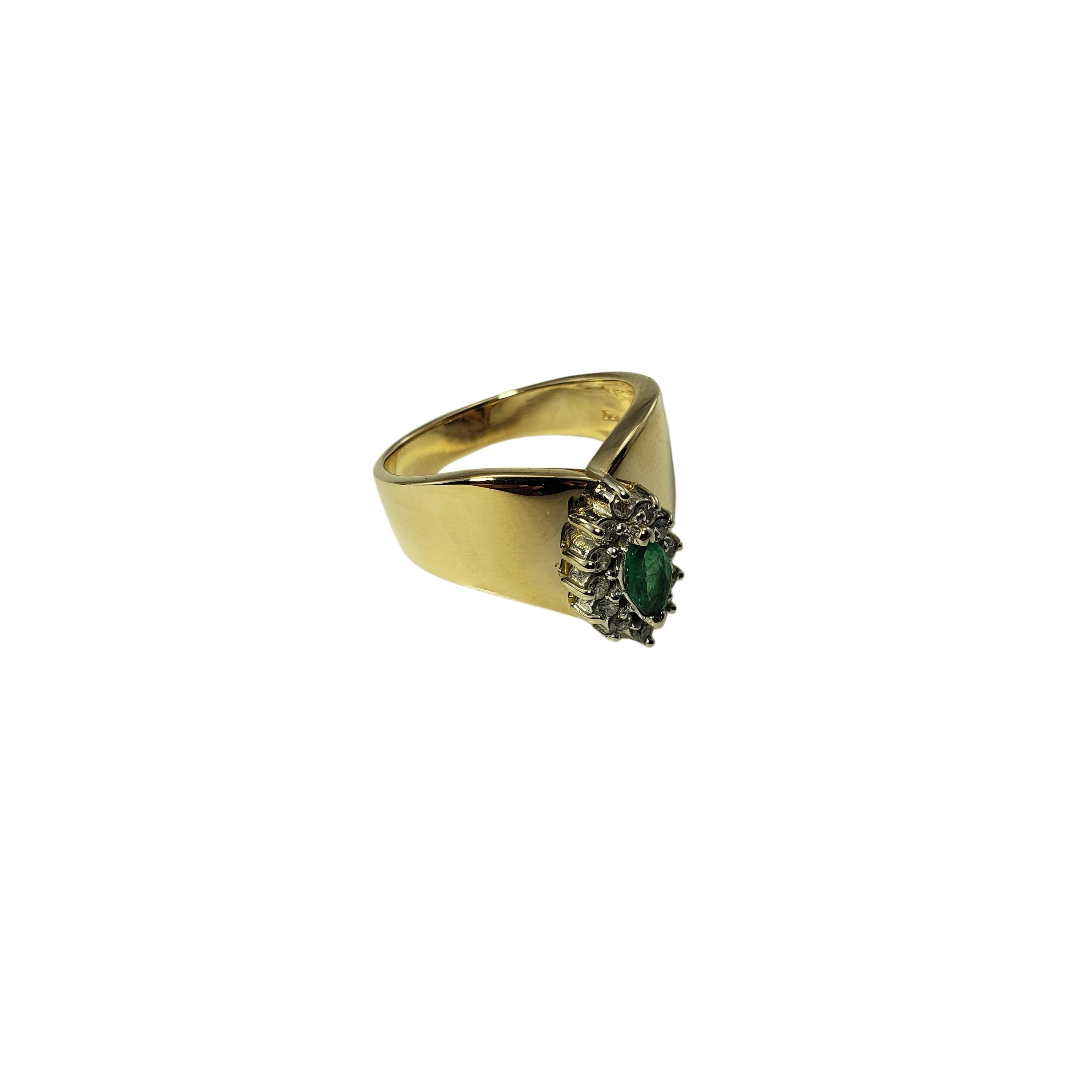 14 Karat Yellow Gold Natural Emerald and Diamond Ring 4