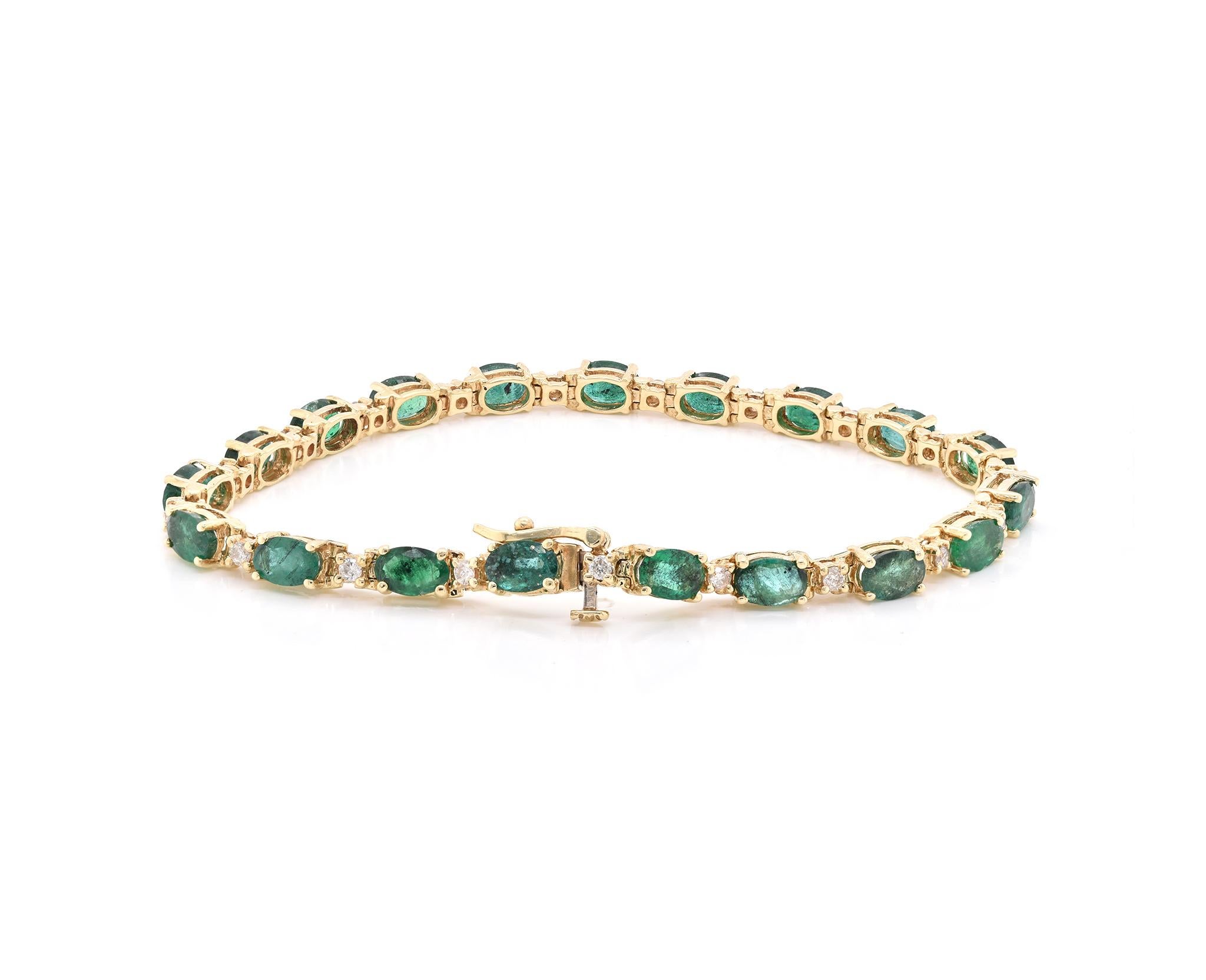 Designer: custom
Material: 14K yellow gold
Emerald: 19 oval cut = 7.03cttw
Diamond: 19 round cut = 0.57cttw
Color: H
Clarity: SI2
Dimensions: bracelet measures will fit up to a 7-inch wrist
Weight: 11.66 grams
