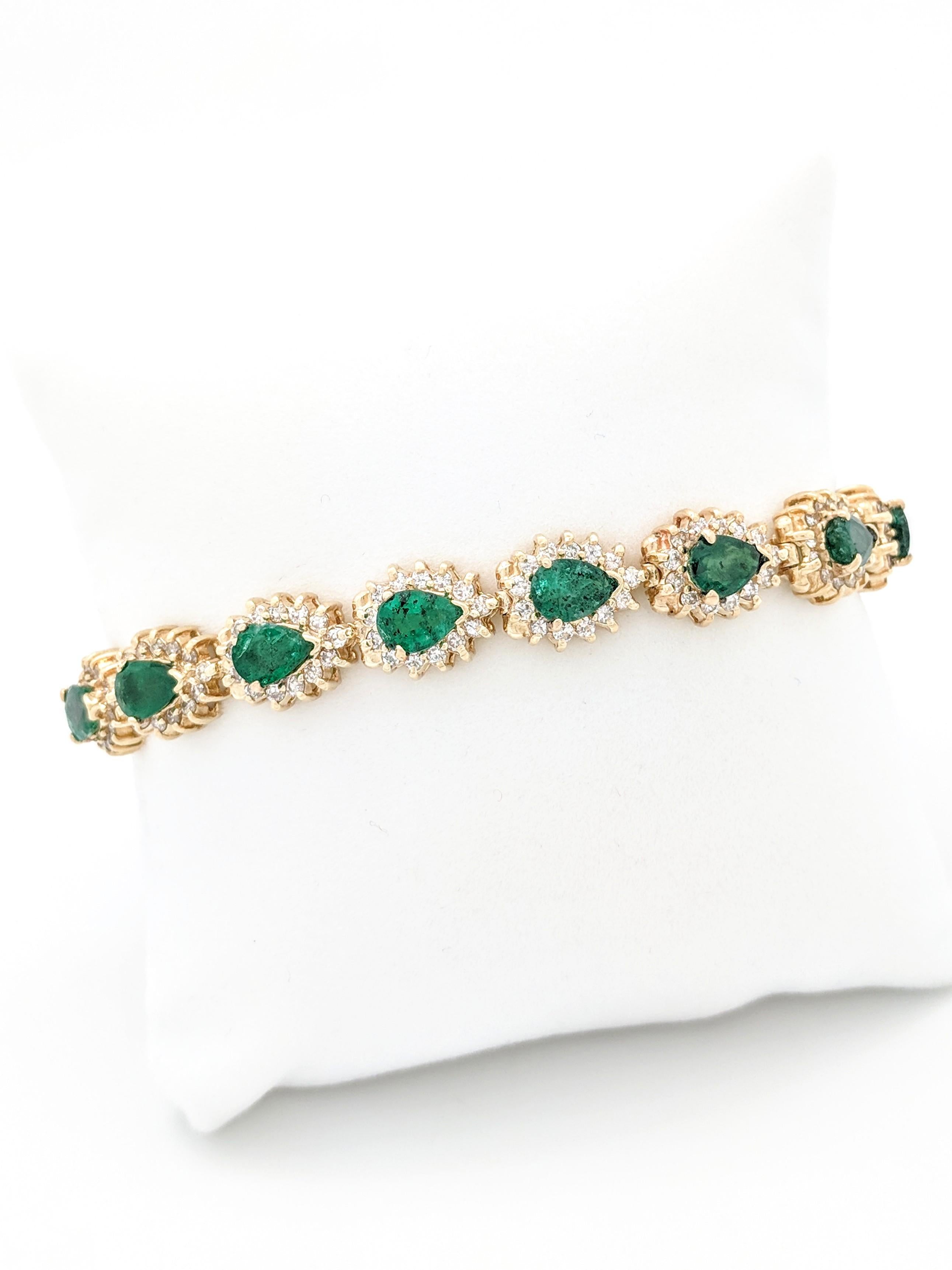 14 Karat Yellow Gold Emerald and Diamond Tennis Bracelet In Good Condition In Gainesville, FL
