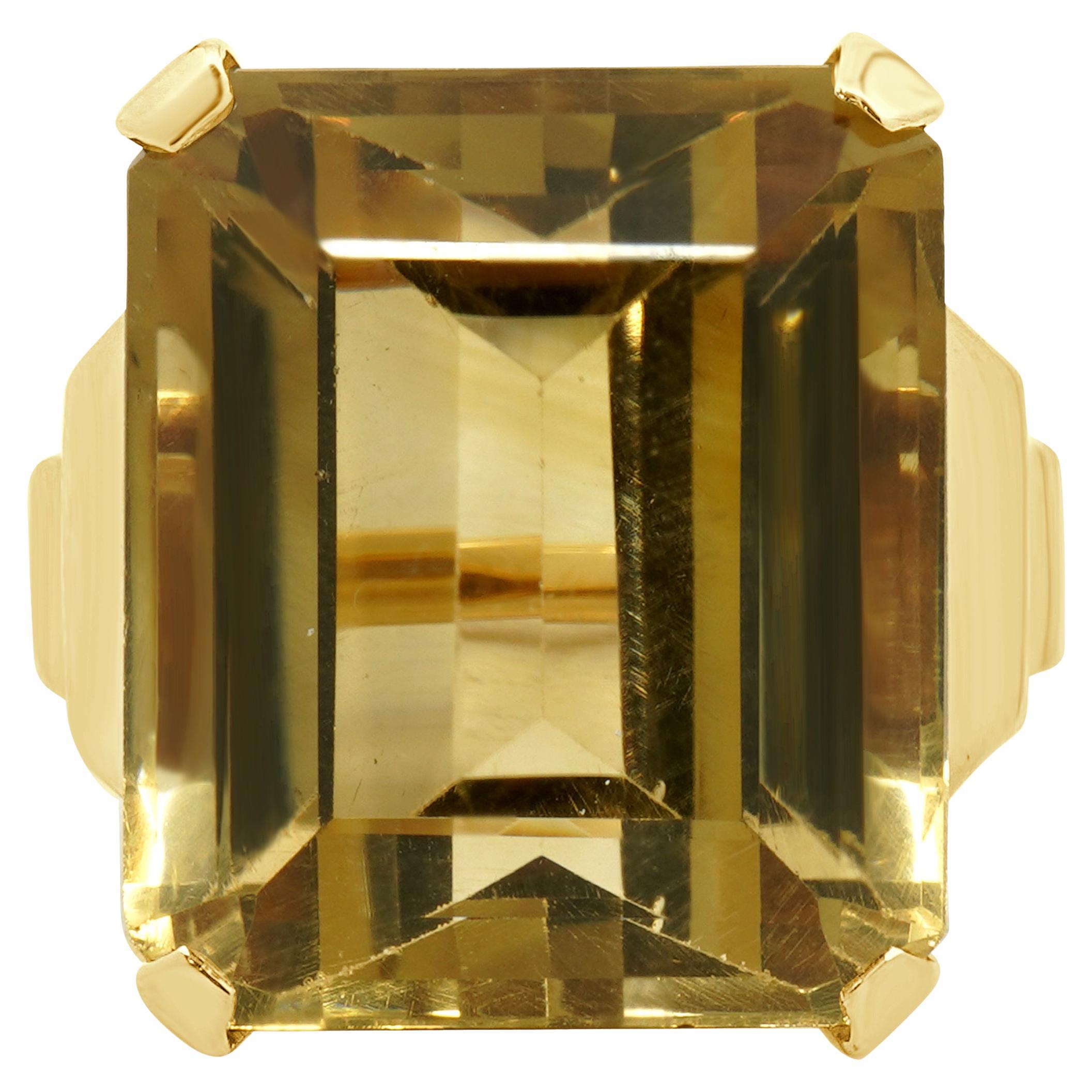 Anello Citrino taglio smeraldo in oro giallo 14 carati