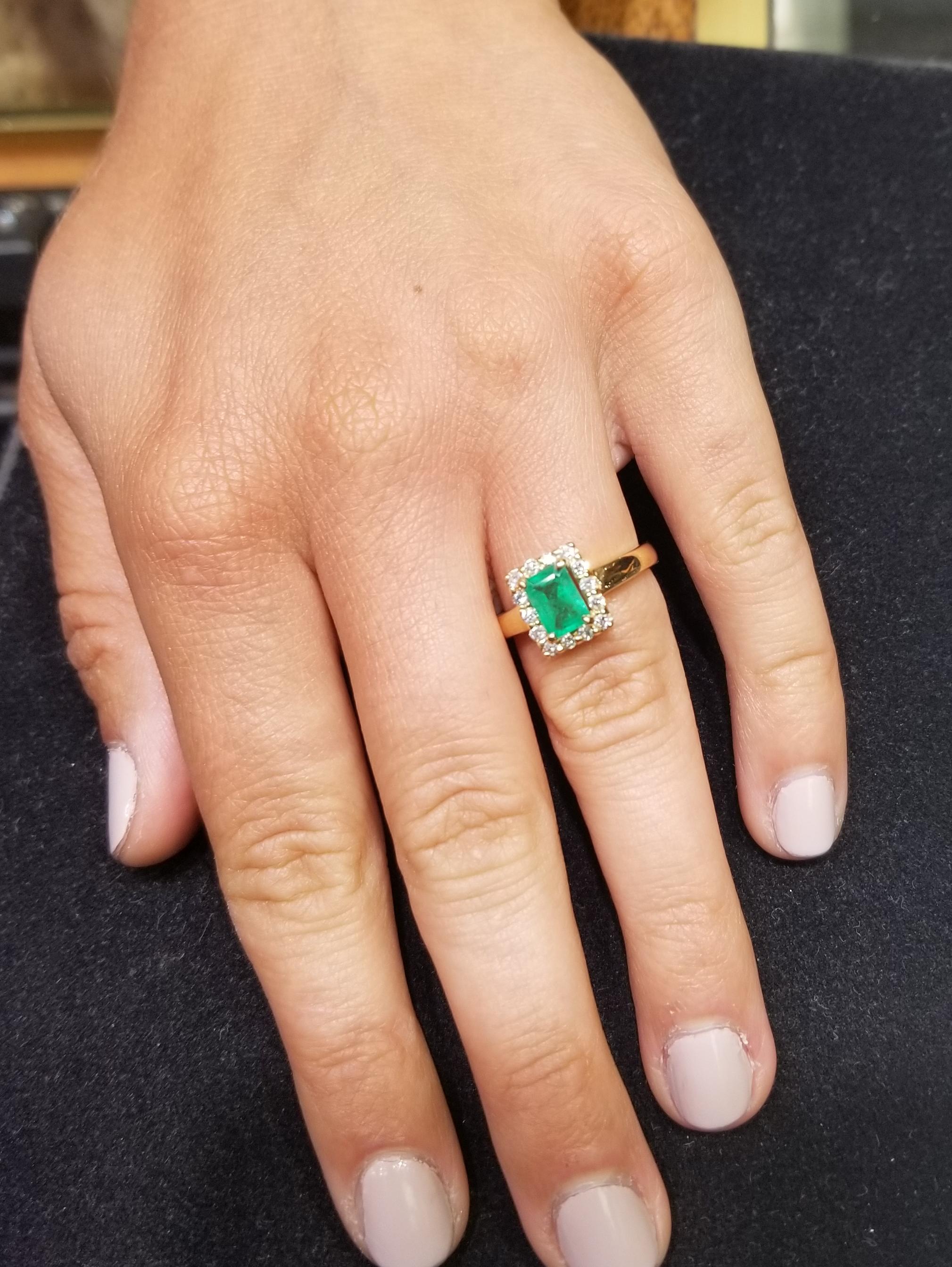 14 Karat Yellow Gold Emerald Cut Emerald and Diamond Ring For Sale 5